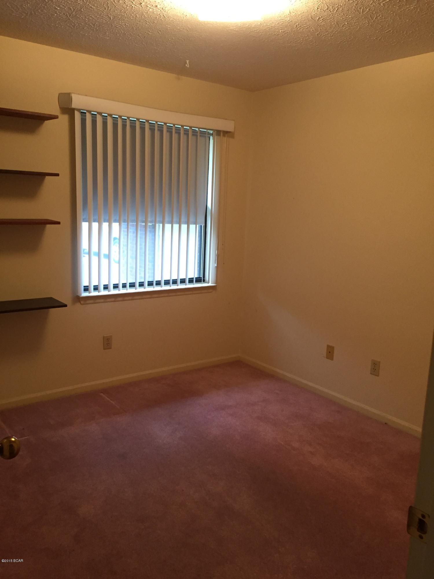 Gulf Coast Village U-2 - Residential