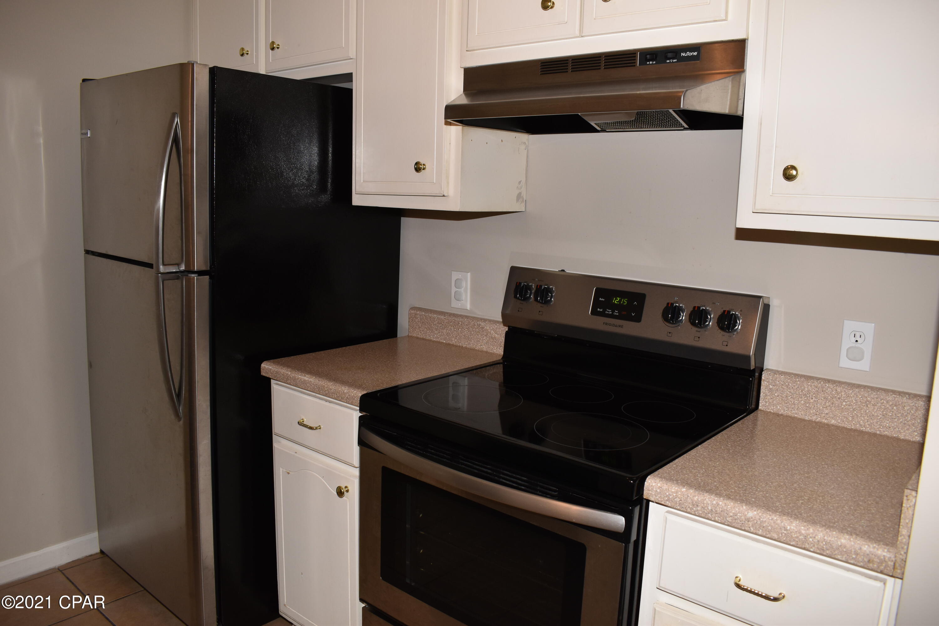 [No Recorded Subdiv] - Residential Lease