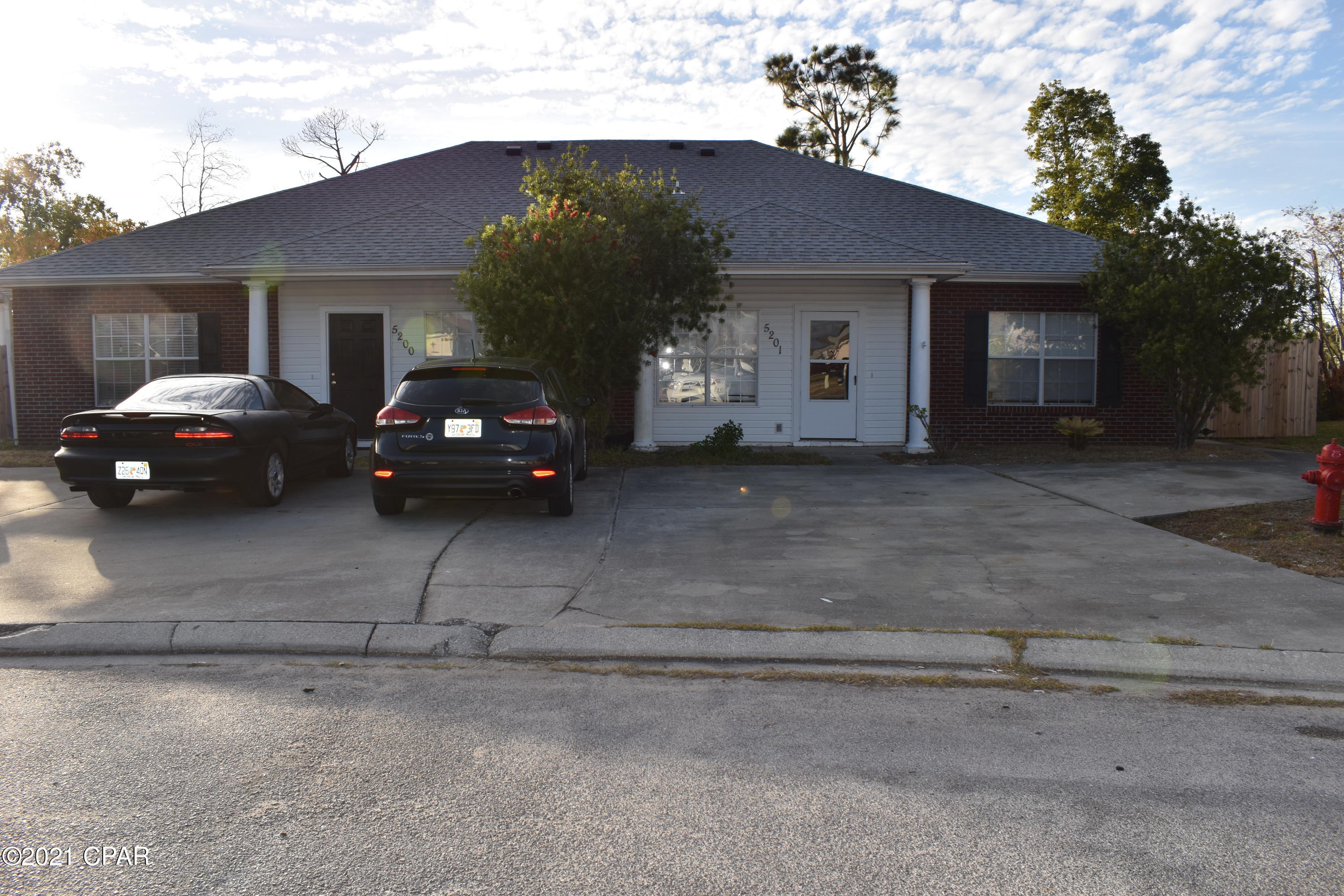 [No Recorded Subdiv] - Residential Lease