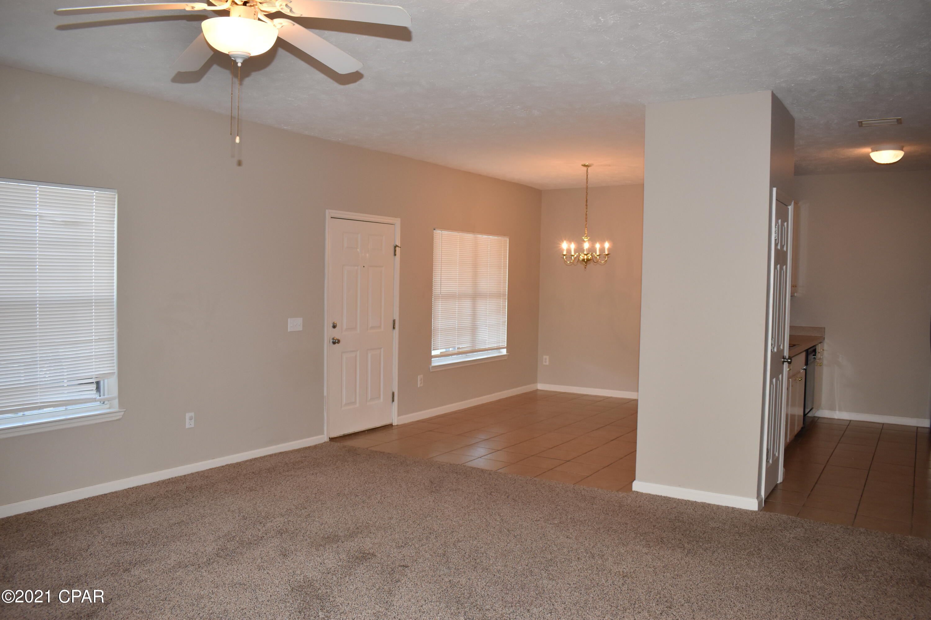 [No Recorded Subdiv] - Residential Lease