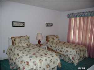 Pointe Panama - Residential Lease