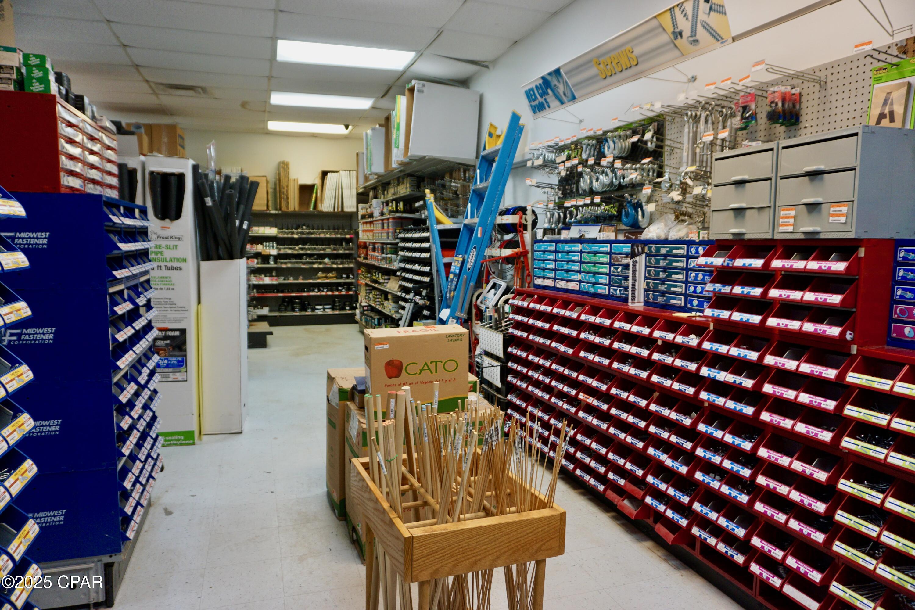 [No Recorded Subdiv] - Commercial Sale