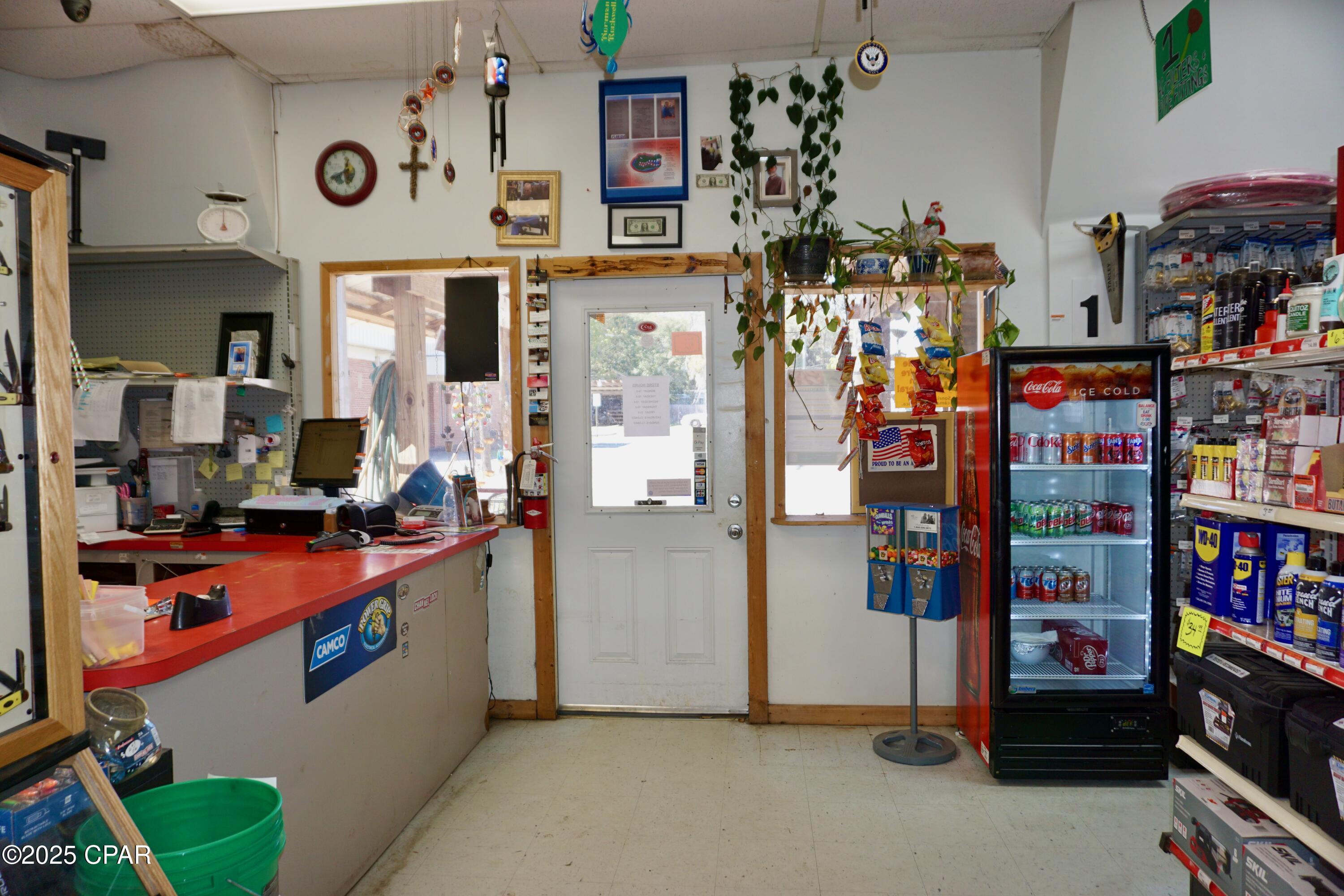 [No Recorded Subdiv] - Commercial Sale