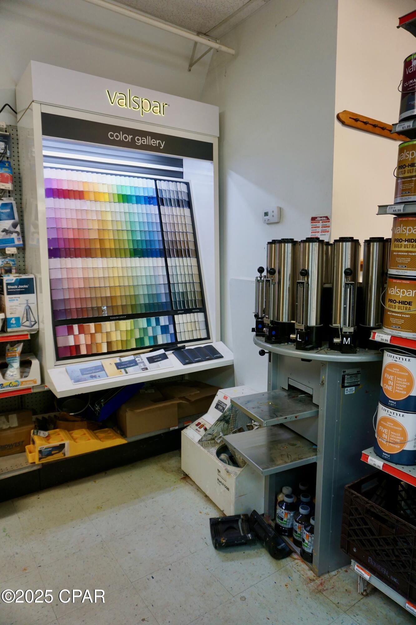 [No Recorded Subdiv] - Commercial Sale