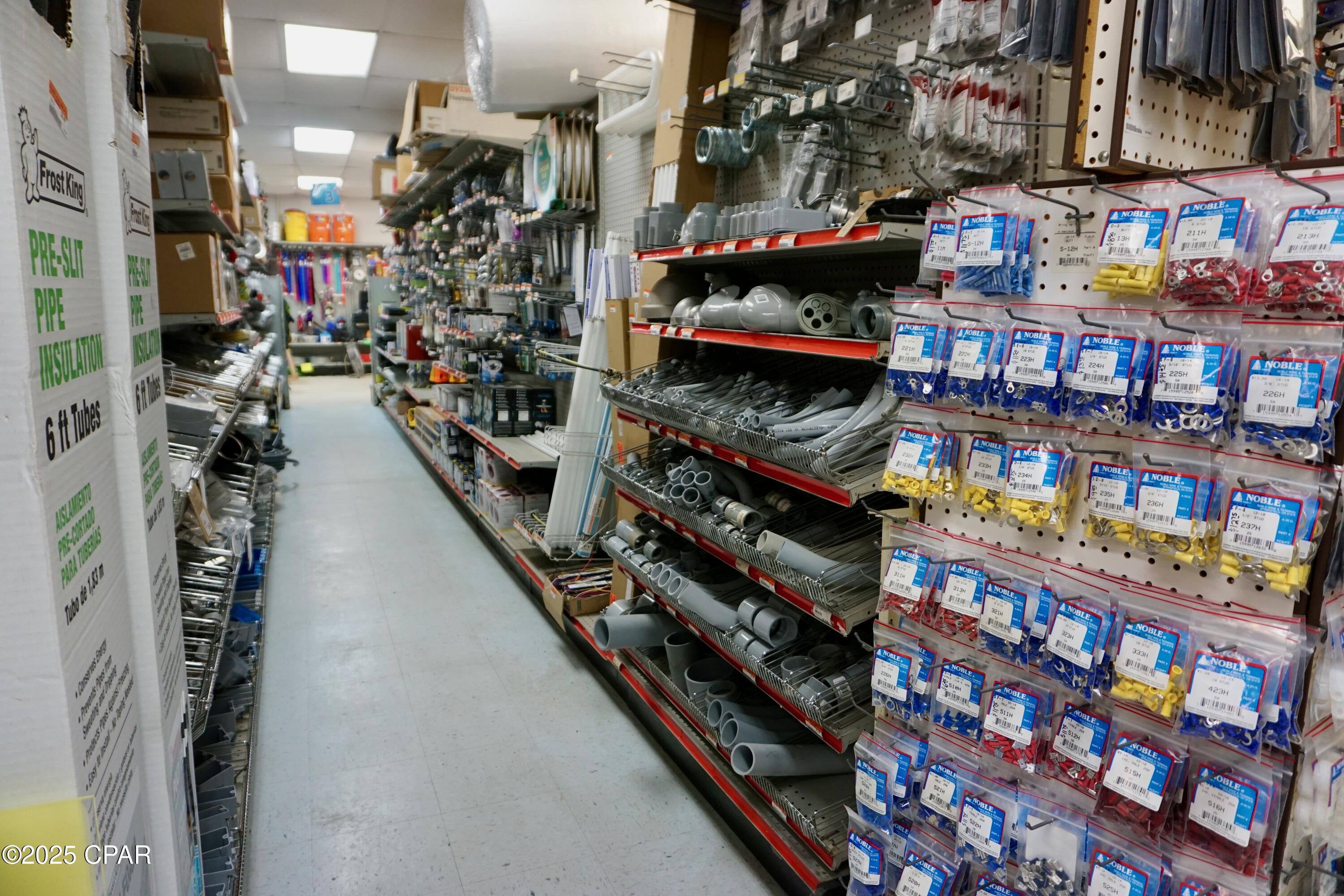 [No Recorded Subdiv] - Commercial Sale