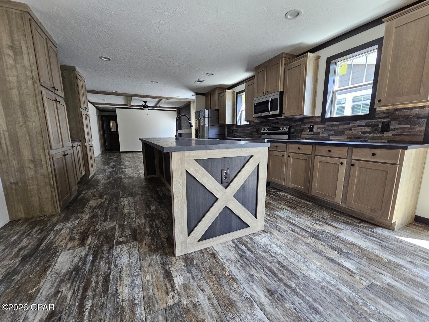 Compass Lake Hills Unit 5 - Residential