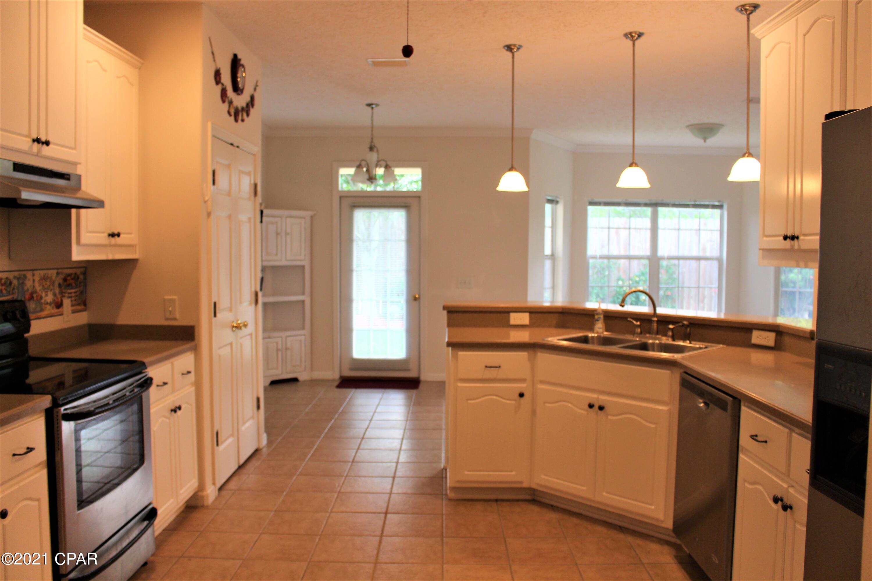 Pelican Bay - Residential