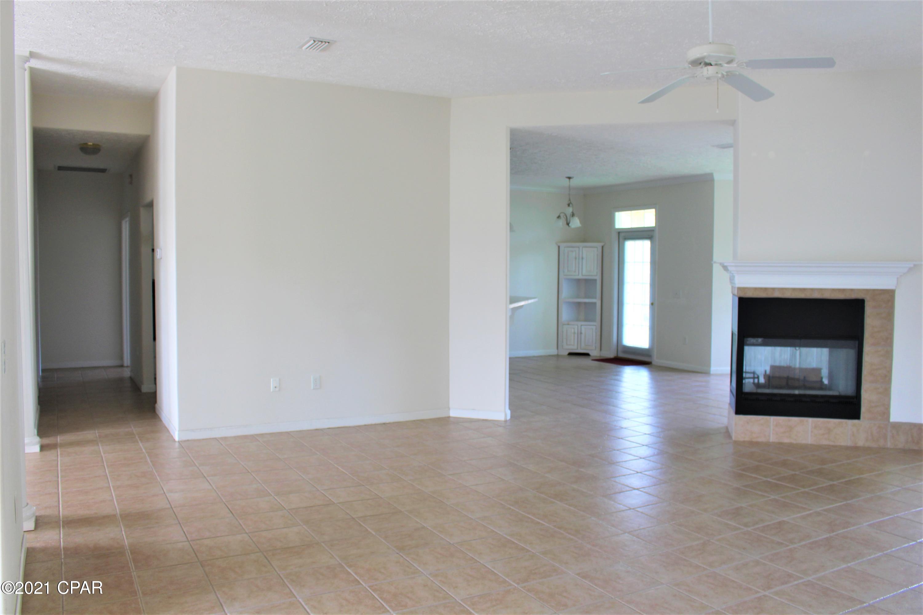 Pelican Bay - Residential