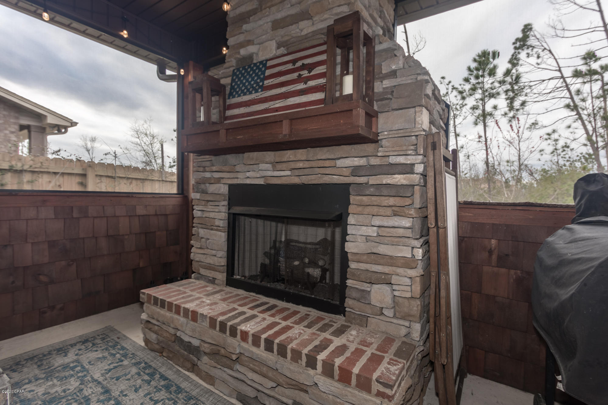 College Oaks - Residential