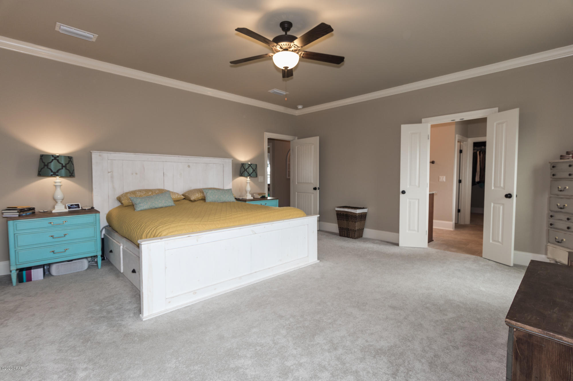 College Oaks - Residential