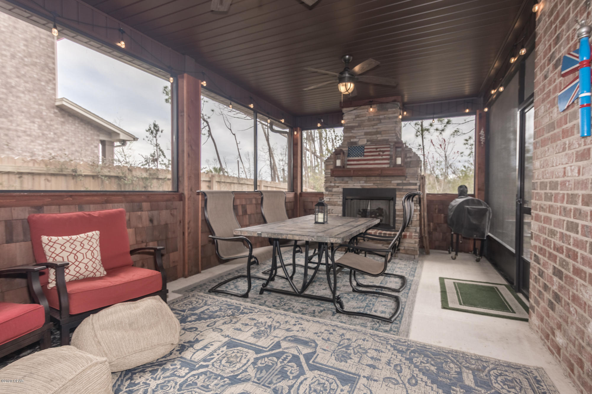 College Oaks - Residential