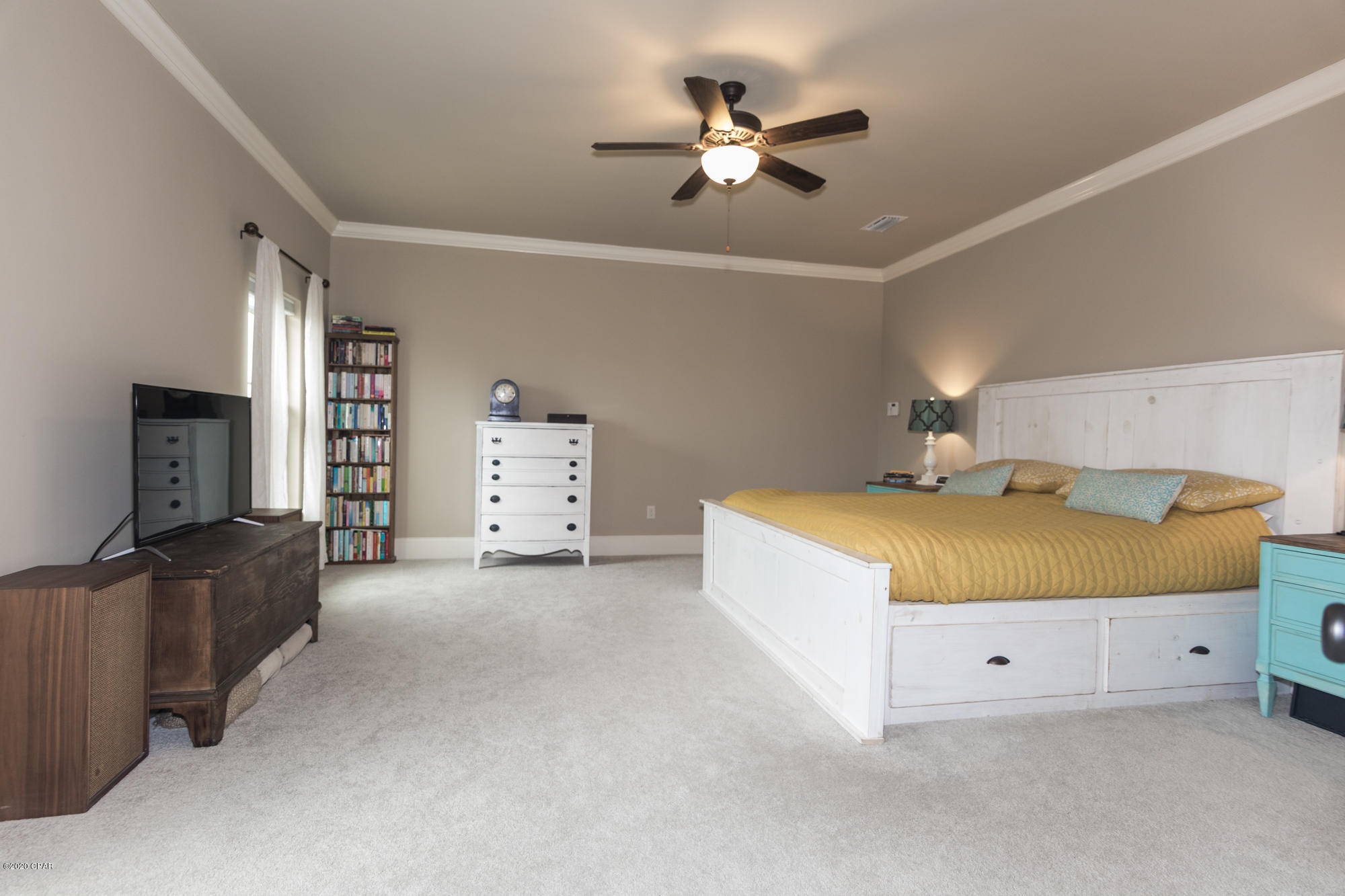 College Oaks - Residential