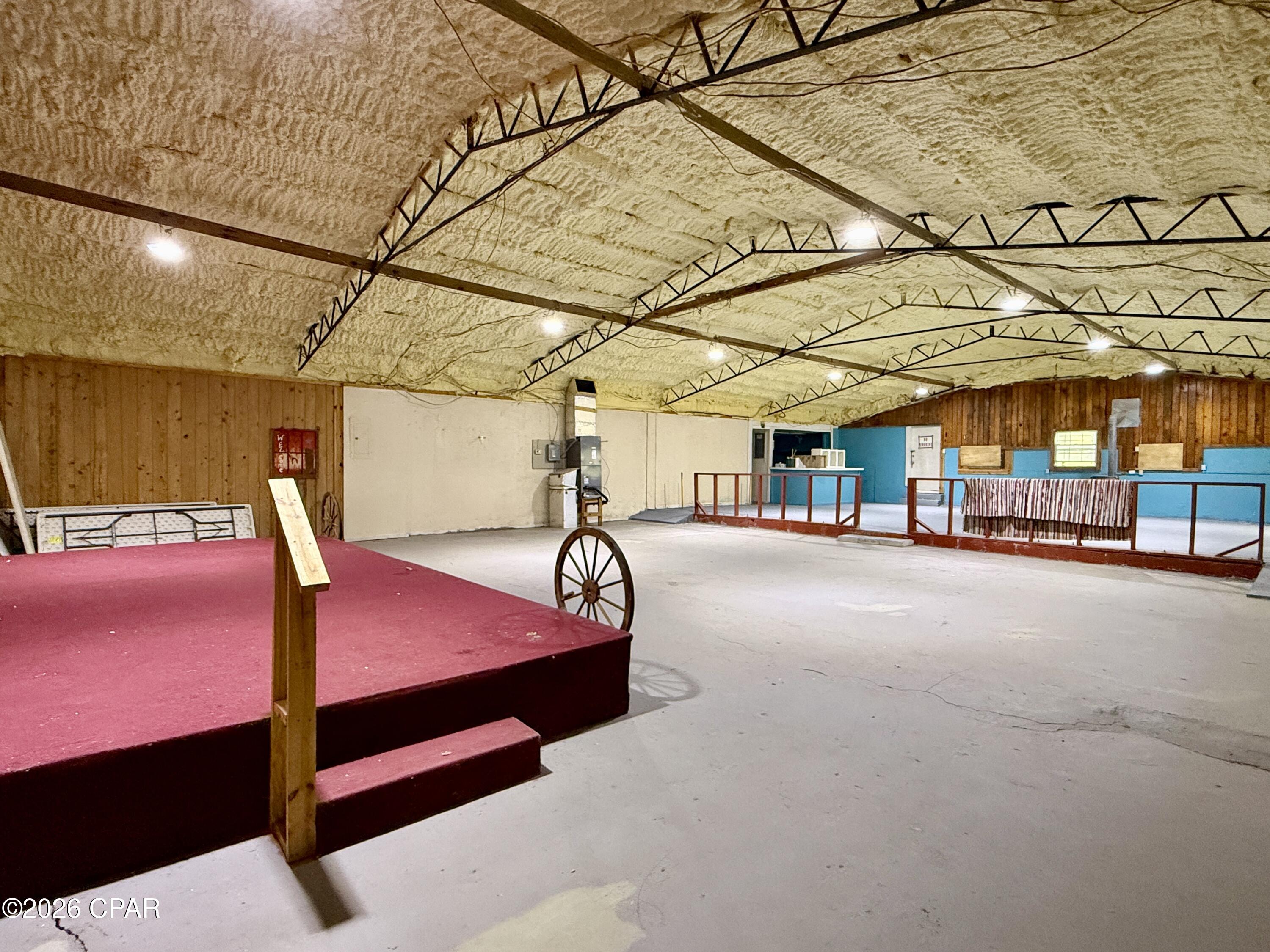 [No Recorded Subdiv] - Commercial Sale