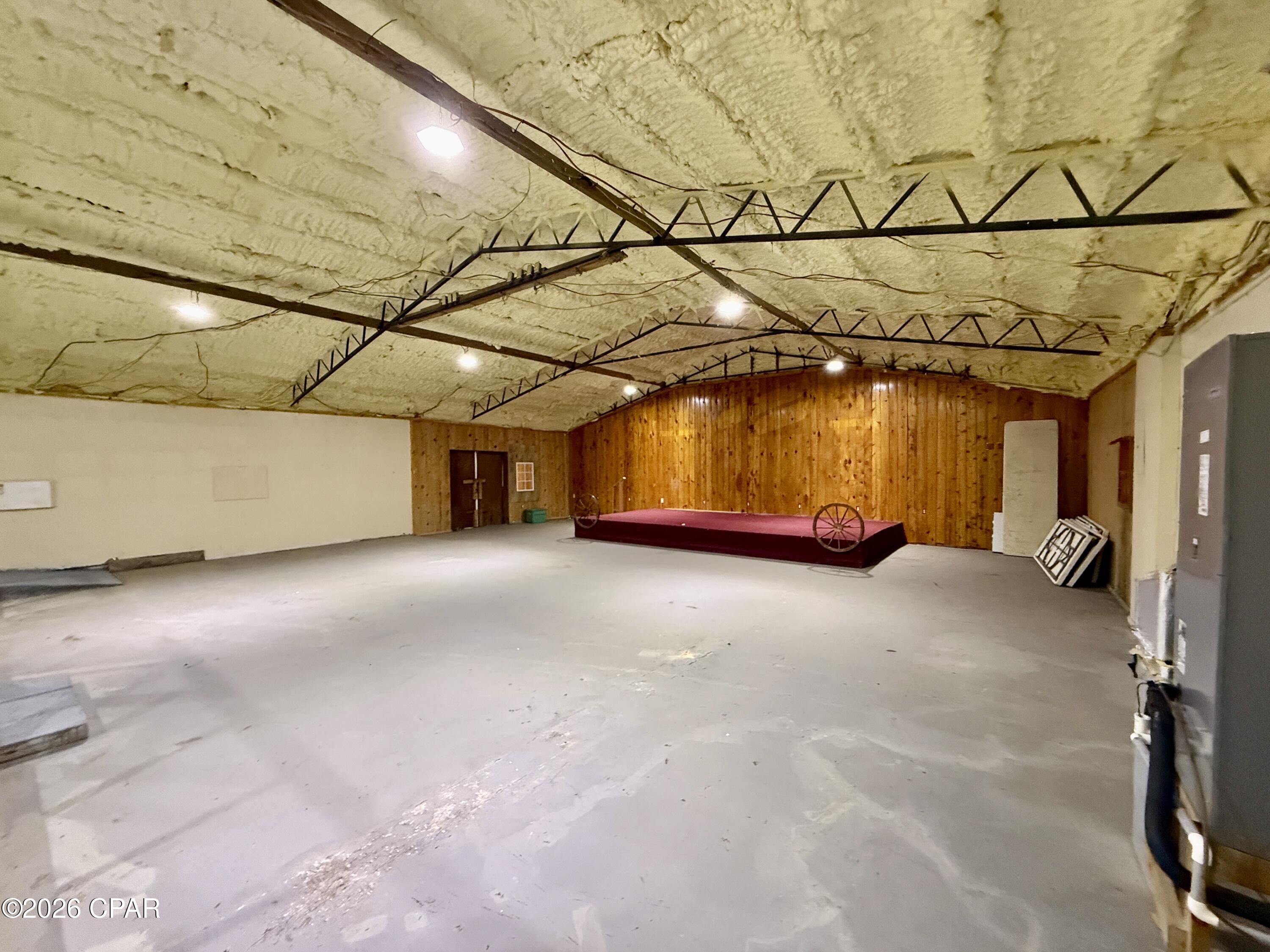 [No Recorded Subdiv] - Commercial Sale