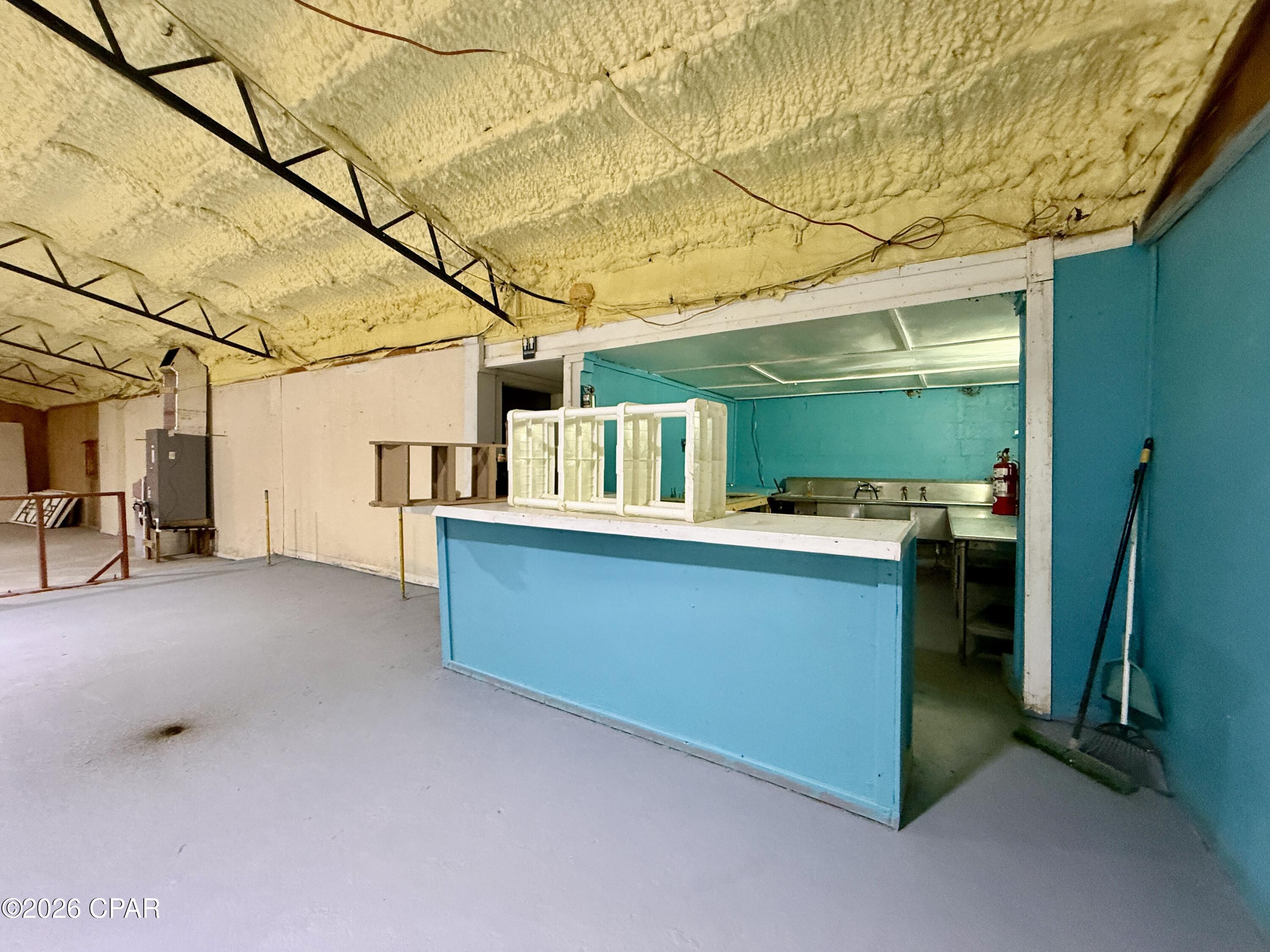 [No Recorded Subdiv] - Commercial Sale