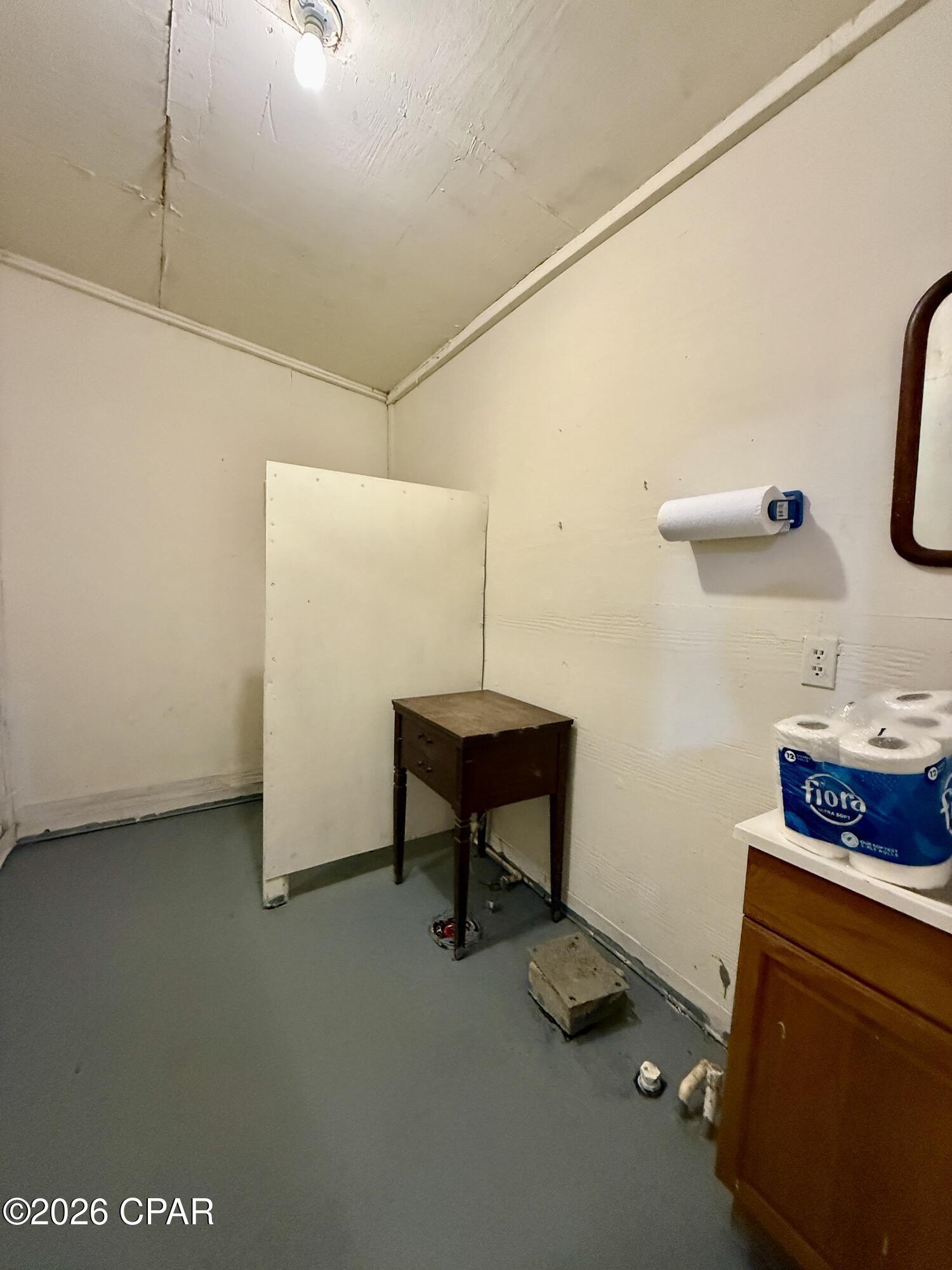 [No Recorded Subdiv] - Commercial Sale