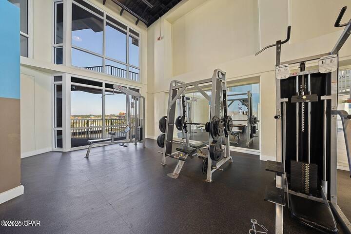 Laketown Wharf - Residential