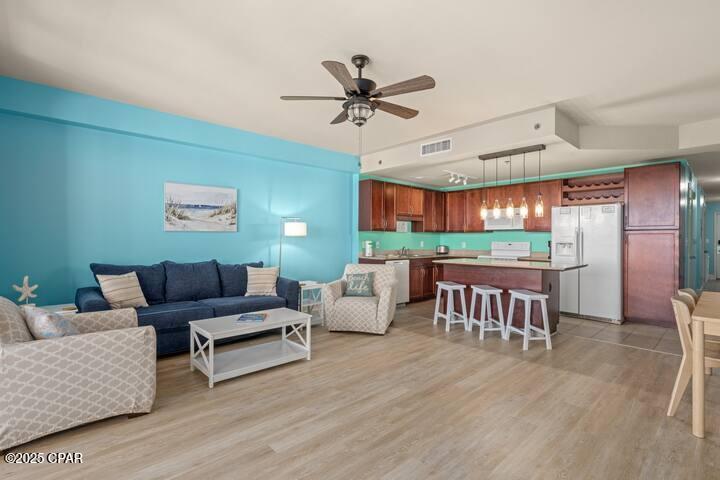 Laketown Wharf - Residential