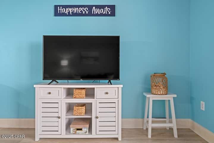 Laketown Wharf - Residential