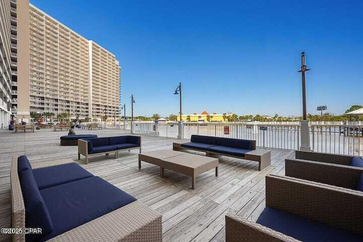 Laketown Wharf - Residential