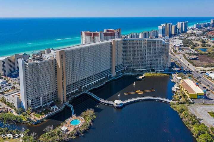 Laketown Wharf - Residential