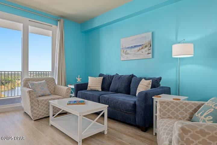 Laketown Wharf - Residential