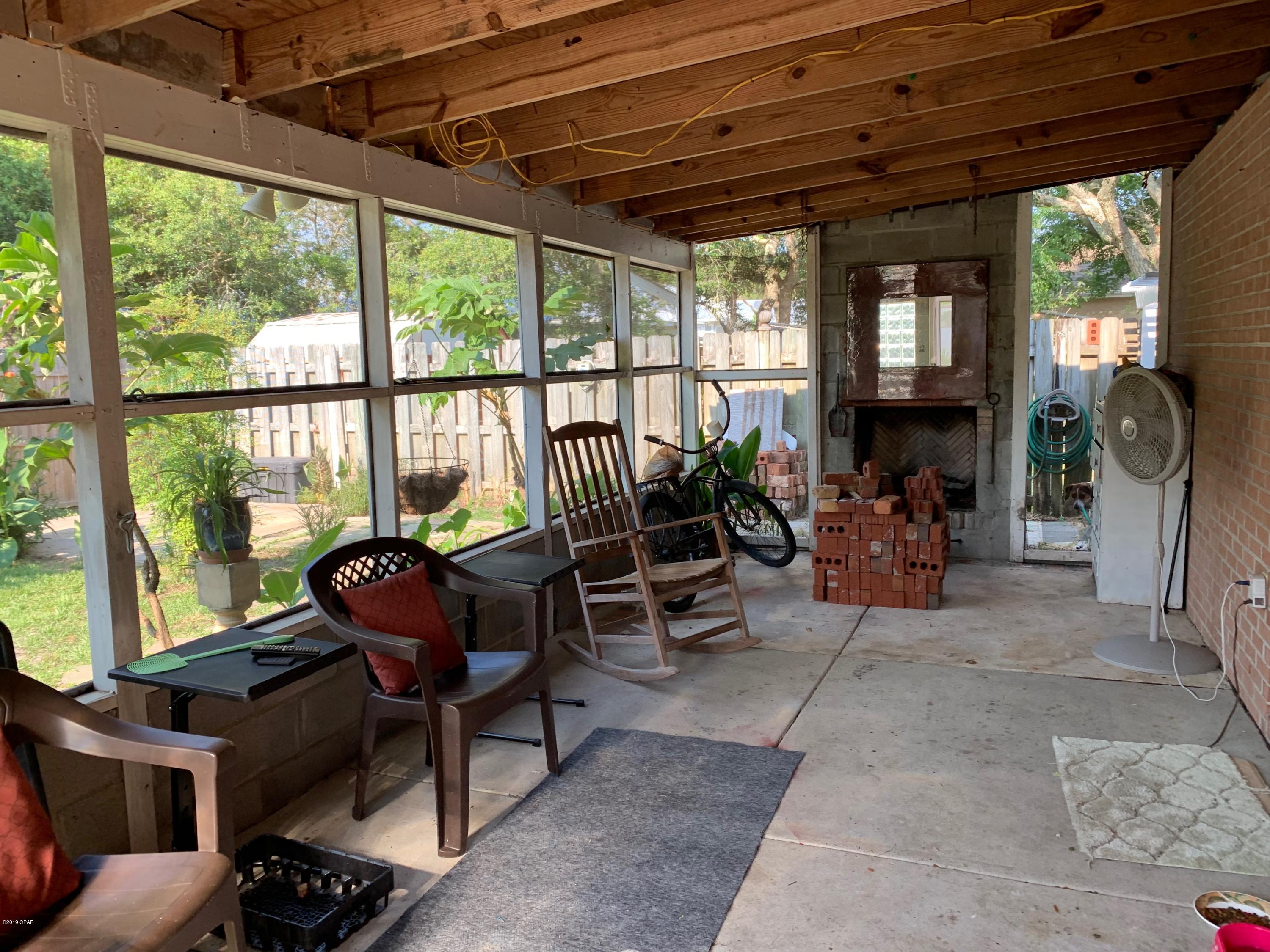 Riviera Beach 1st Add - Residential