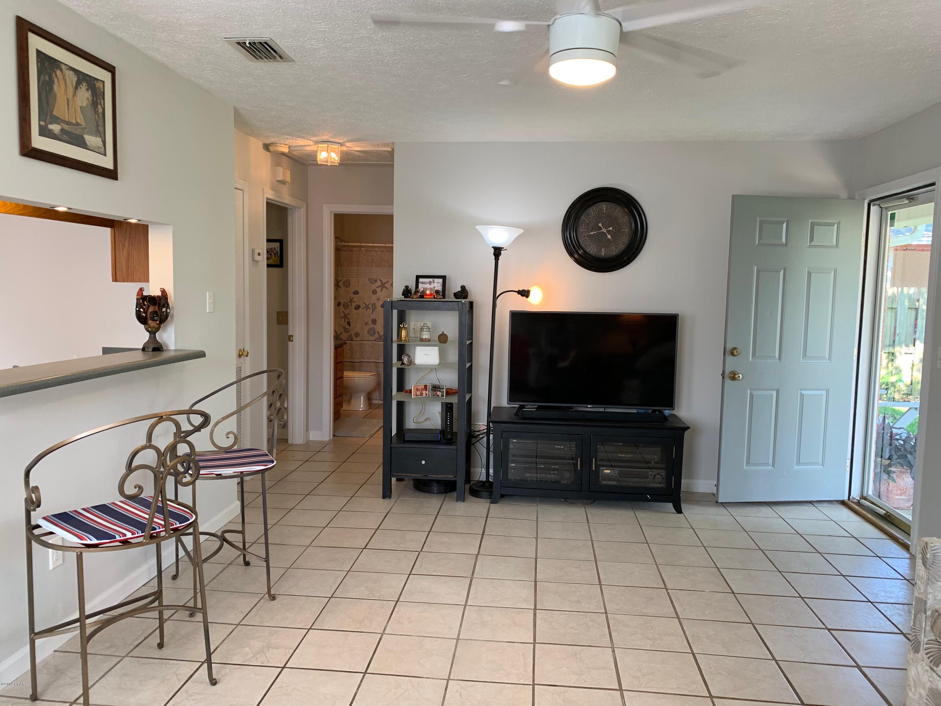 Riviera Beach 1st Add - Residential