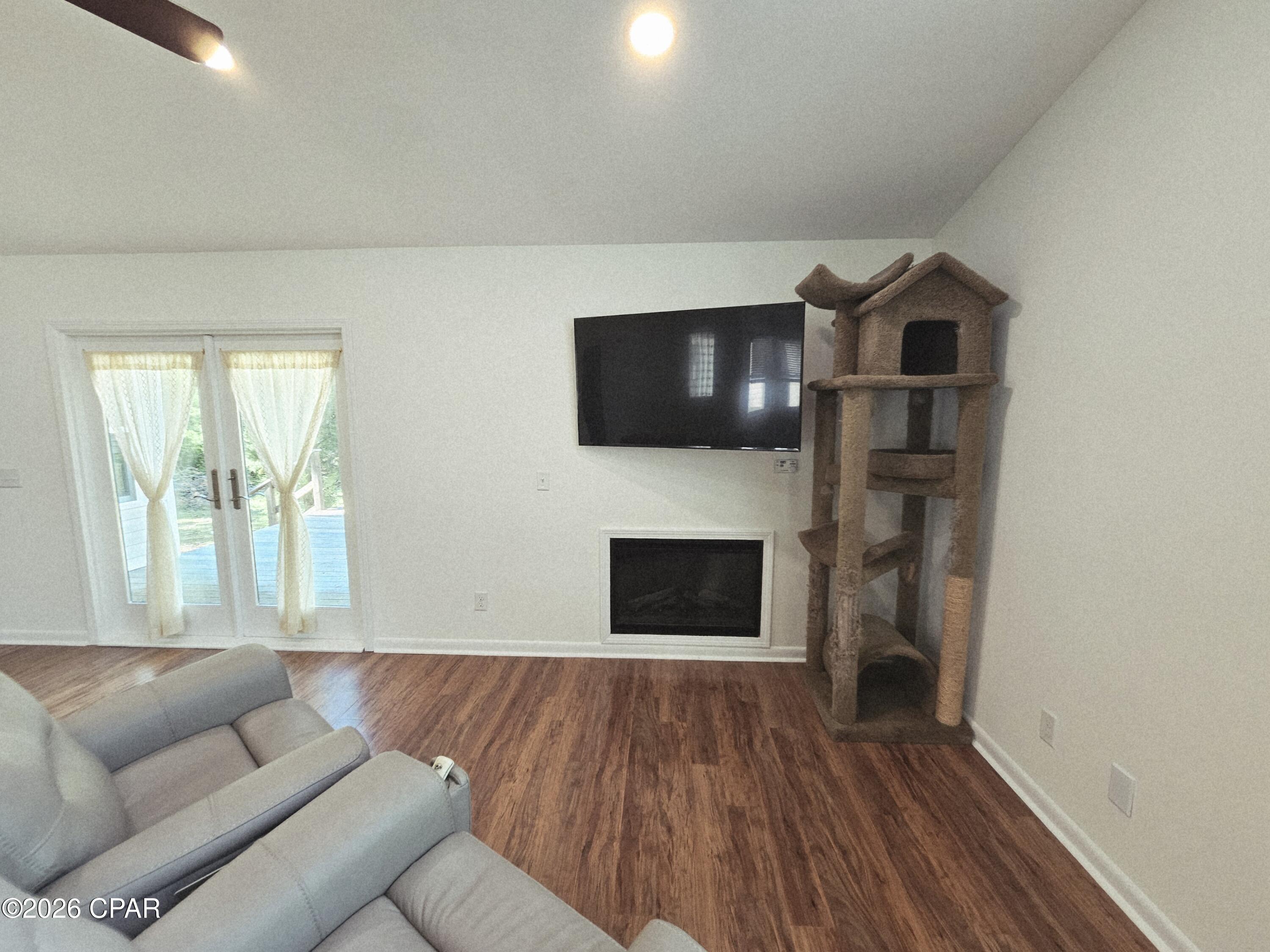 Toepfer Heights - Residential