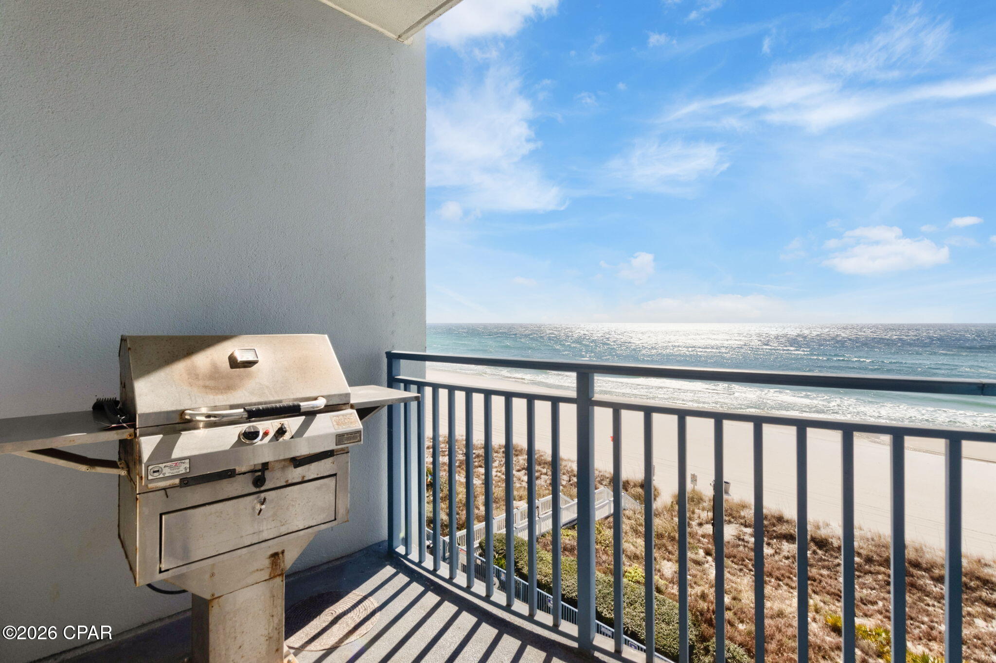 Sterling Breeze - Residential