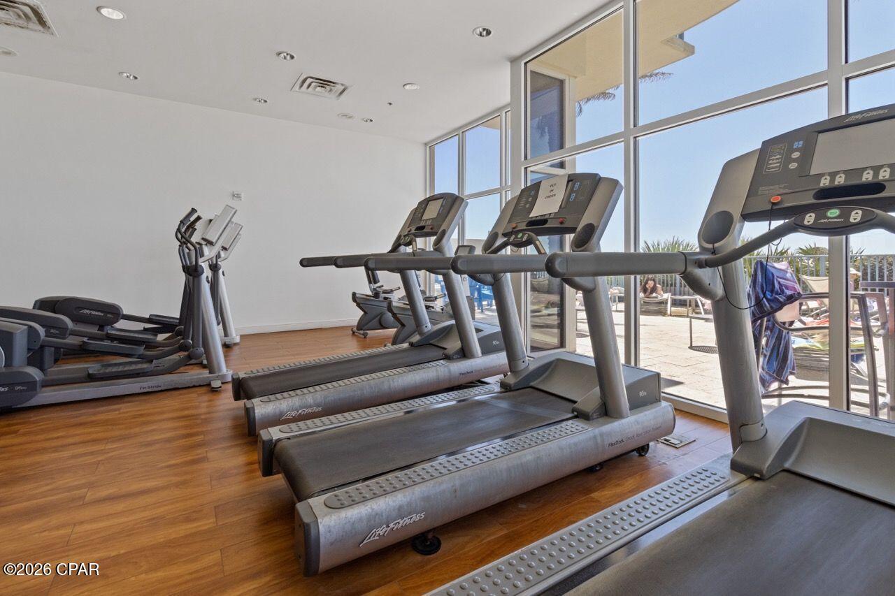 Sterling Breeze - Residential