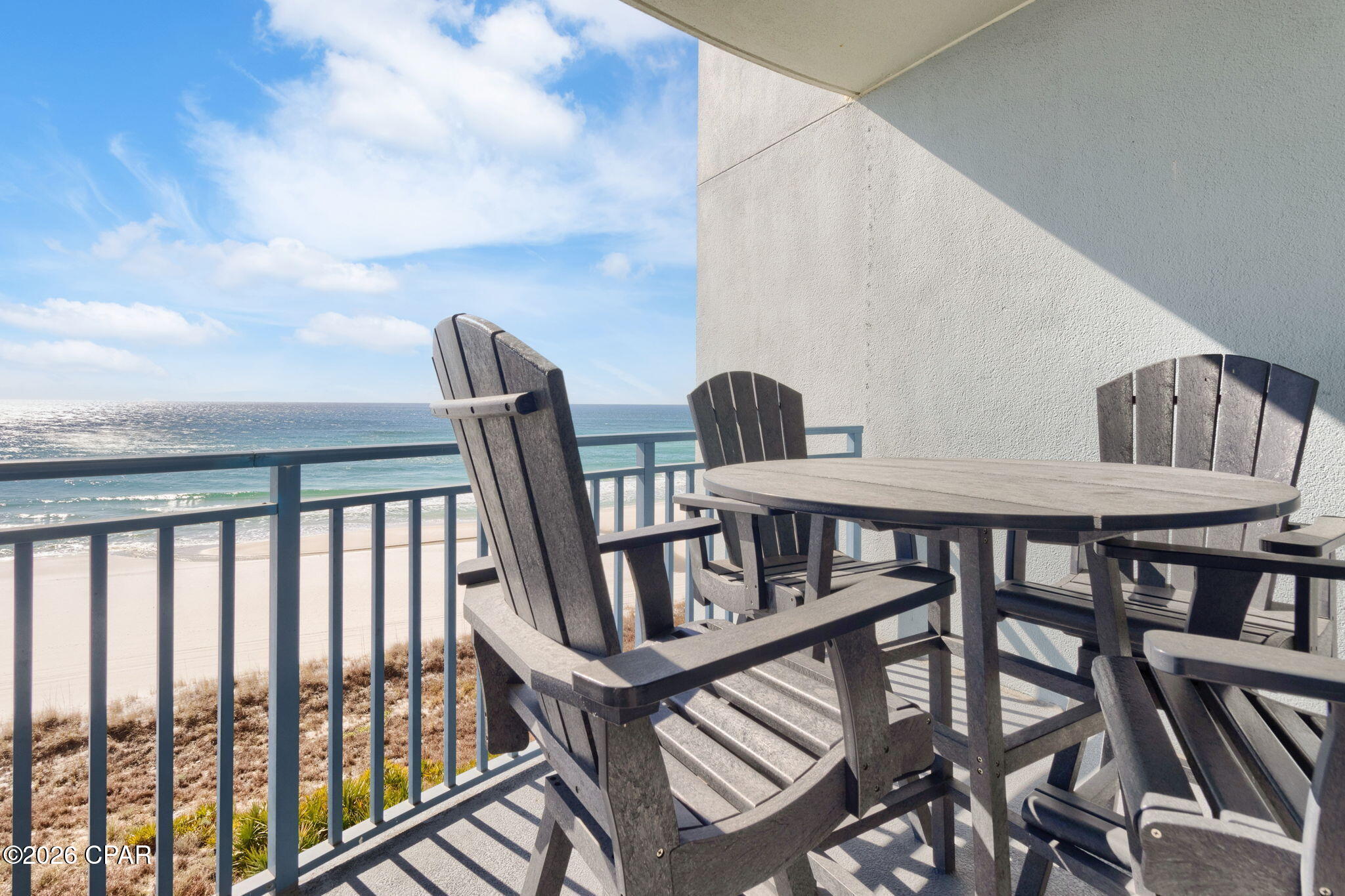 Sterling Breeze - Residential