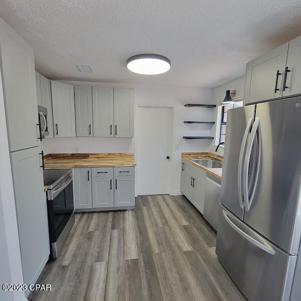 [No Recorded Subdiv] - Residential