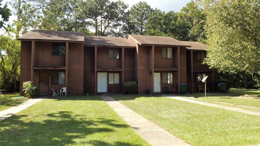 Needs some TLC, but fantastic investment property with lots of potential. Rent rolls available.