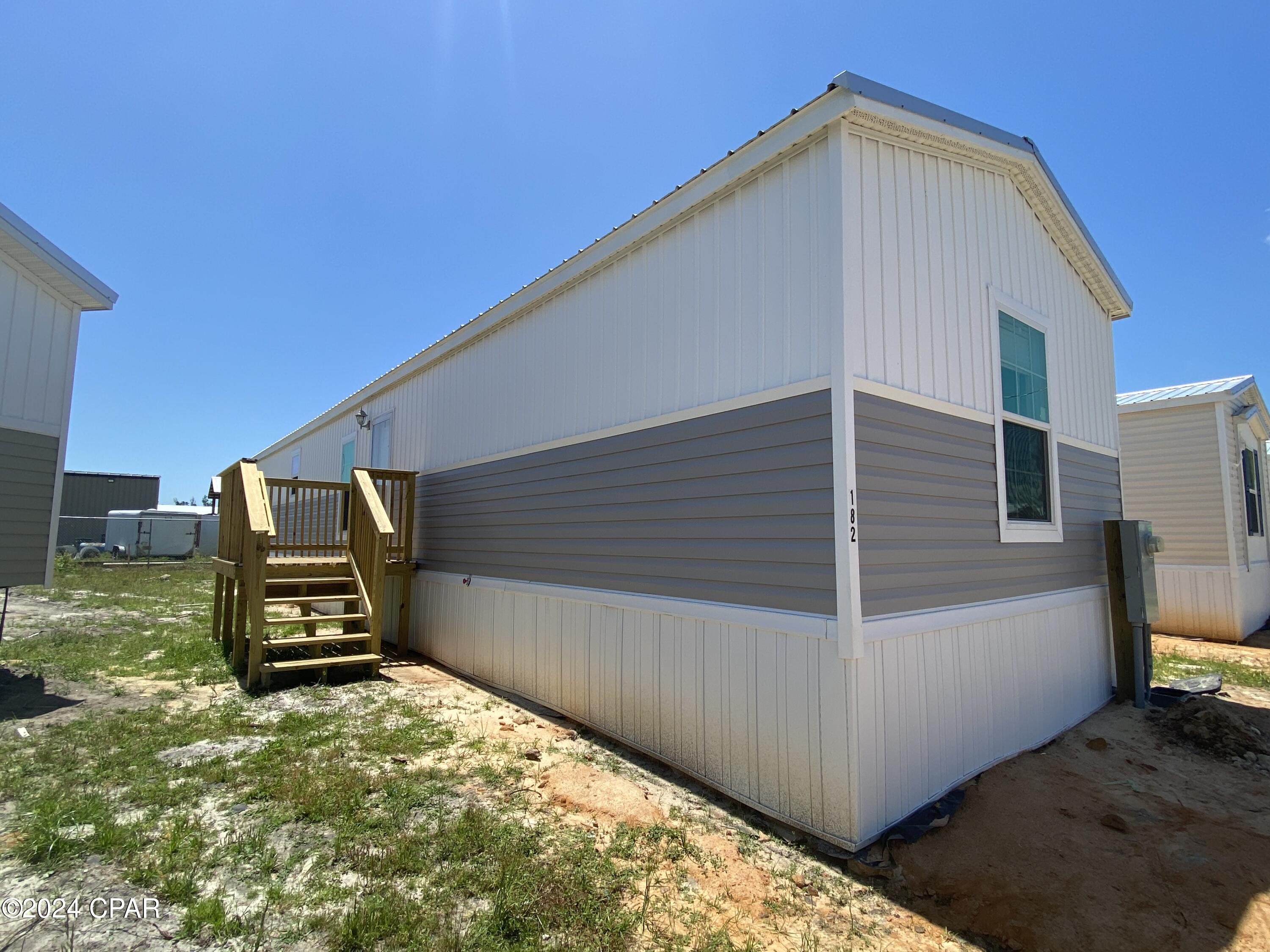 [No Recorded Subdiv] - Residential Lease