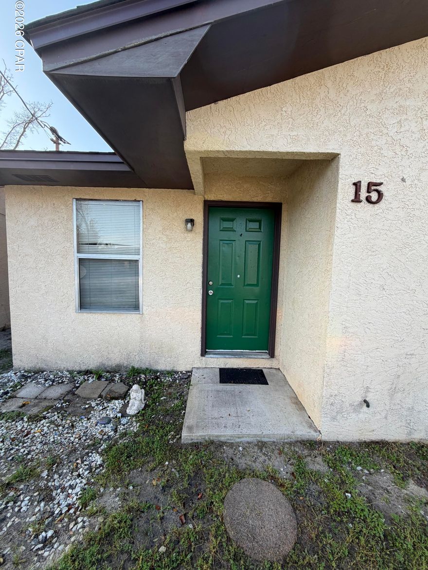 Welcome to your new home in the heart of Panama City, FL. This apartment offers a range of amenities designed to enhance your living experience and simplify your lifestyle. Enjoy the convenience of having lawncare, trash service, and pest control included, allowing you more time to relax and enjoy your surroundings. The interior boasts wood LVP flooring, adding a touch of elegance and easy maintenance. This is not just a place to live, but a place to love. Experience the perfect blend of style, comfort, and convenience in Panama City, FL.