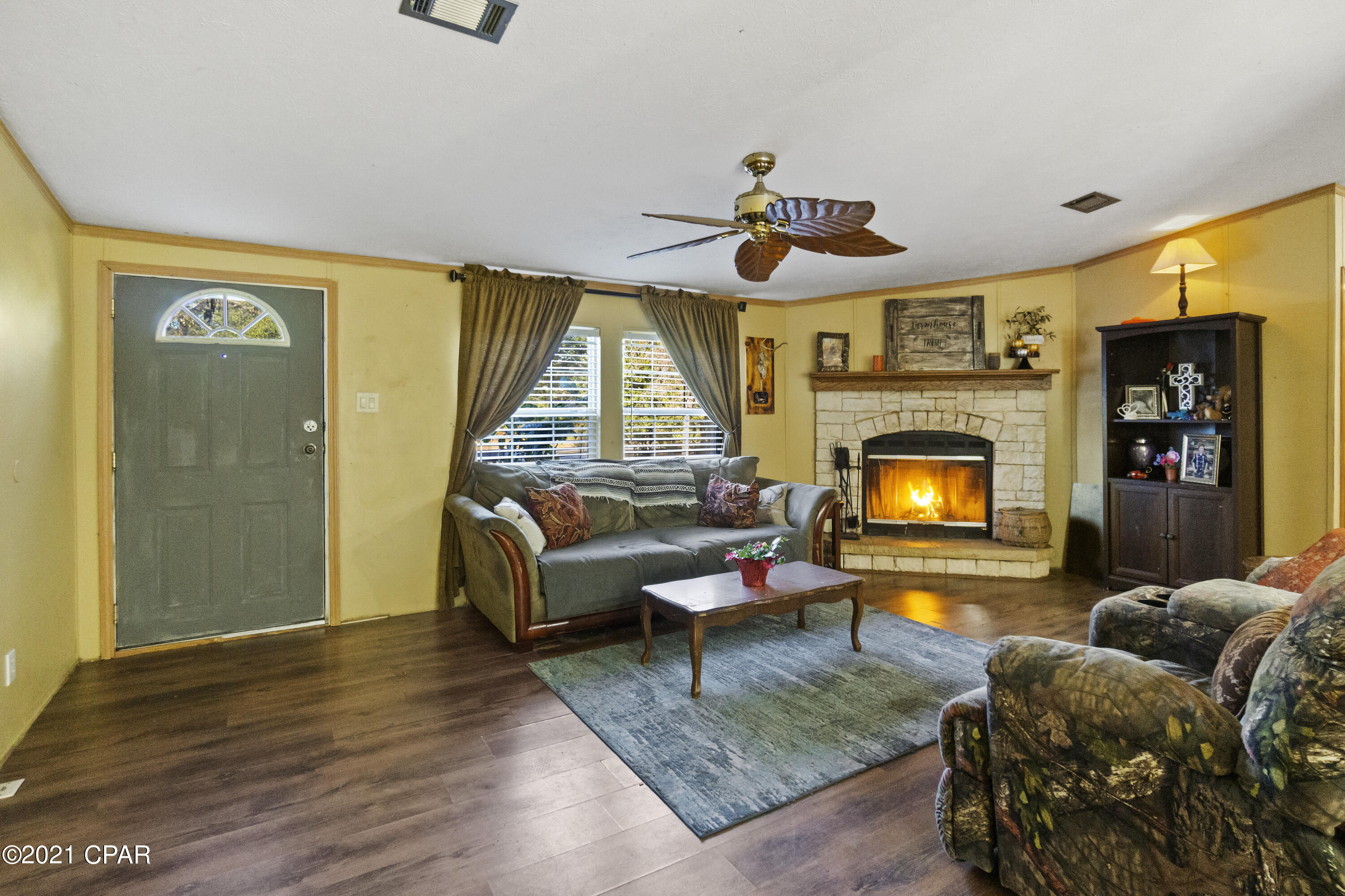 Leisure Lakes - Residential