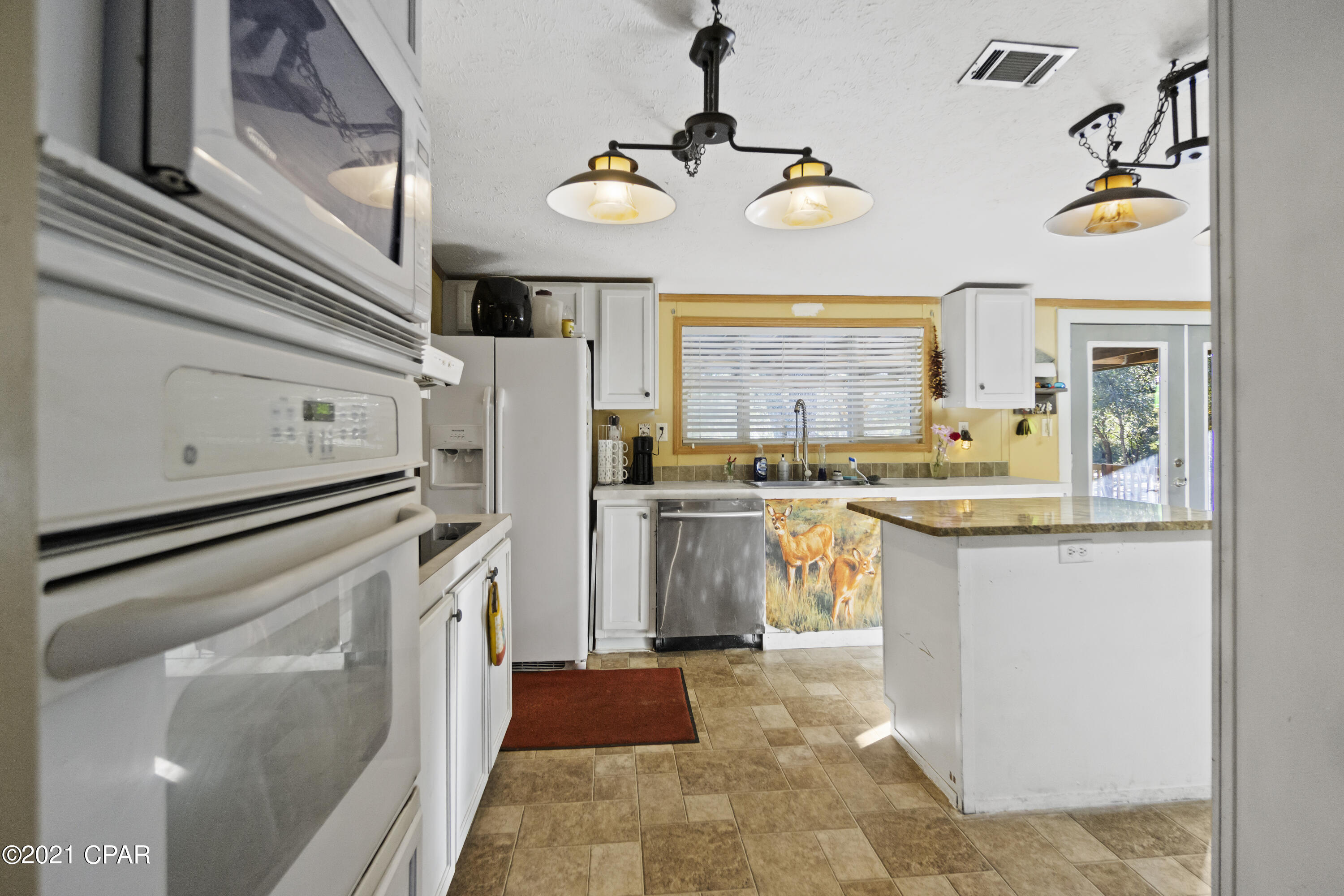 Leisure Lakes - Residential