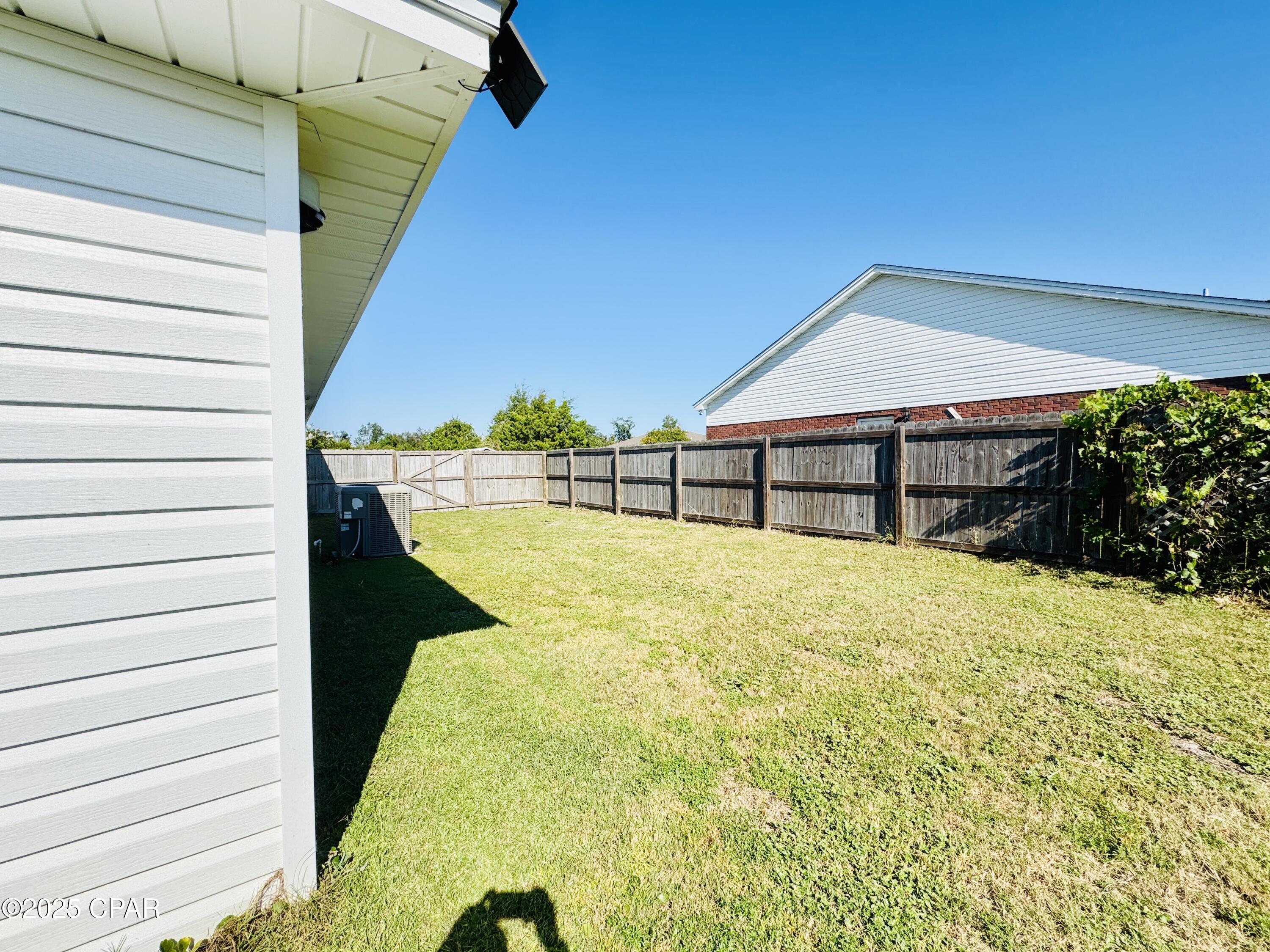 [No Recorded Subdiv] - Residential Lease