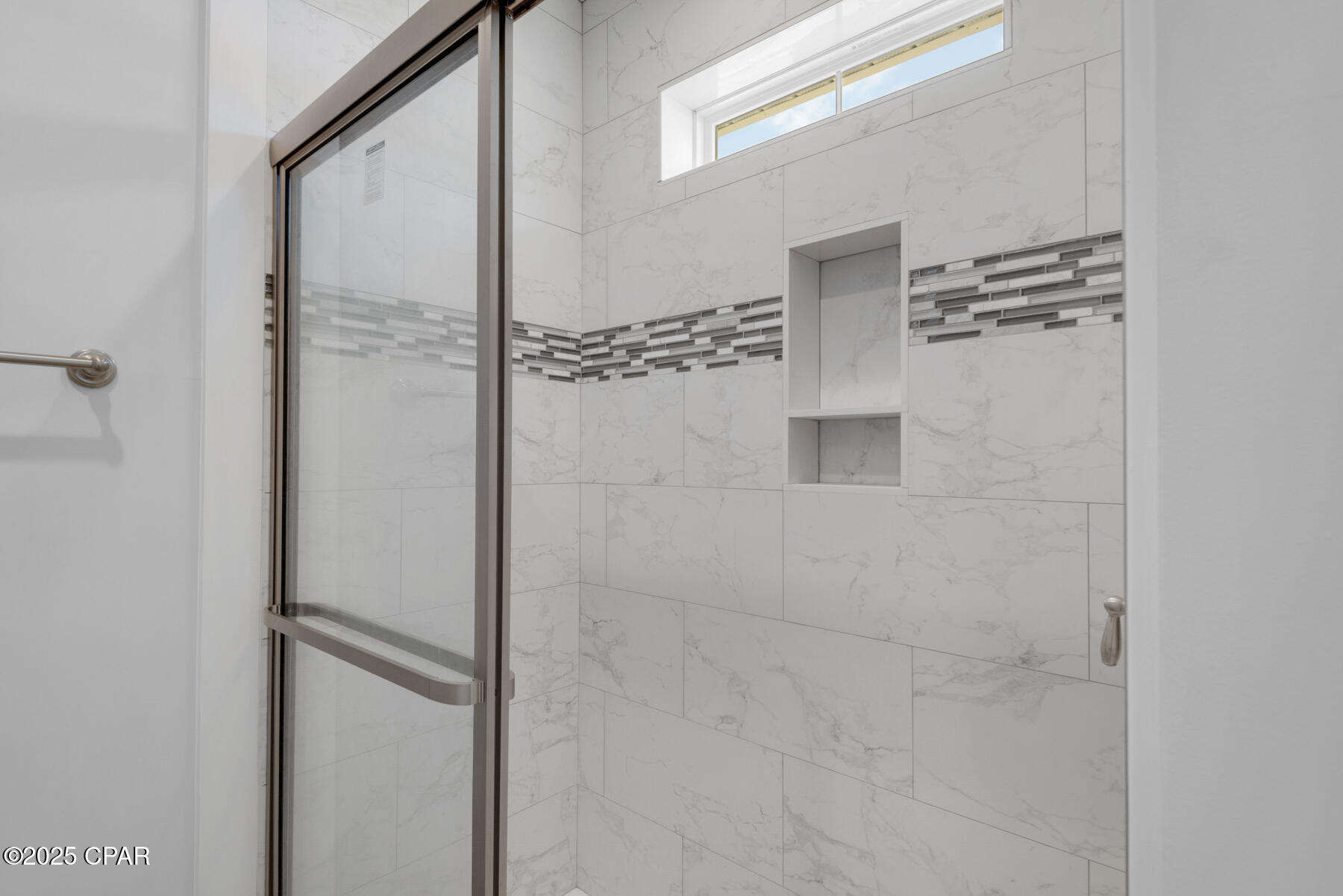 Hidden Cove - Residential Lease