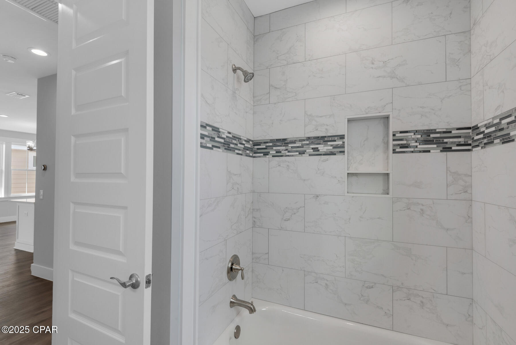 Hidden Cove - Residential Lease