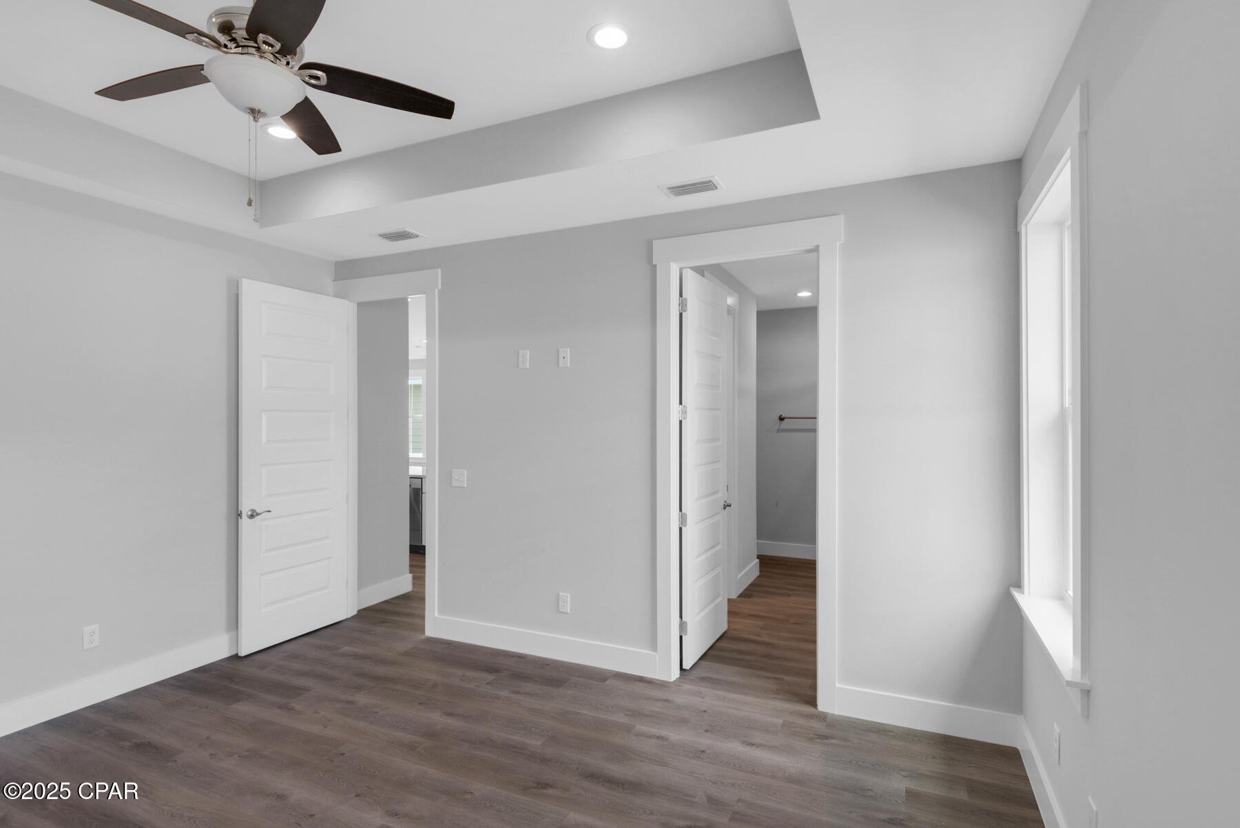 Hidden Cove - Residential Lease