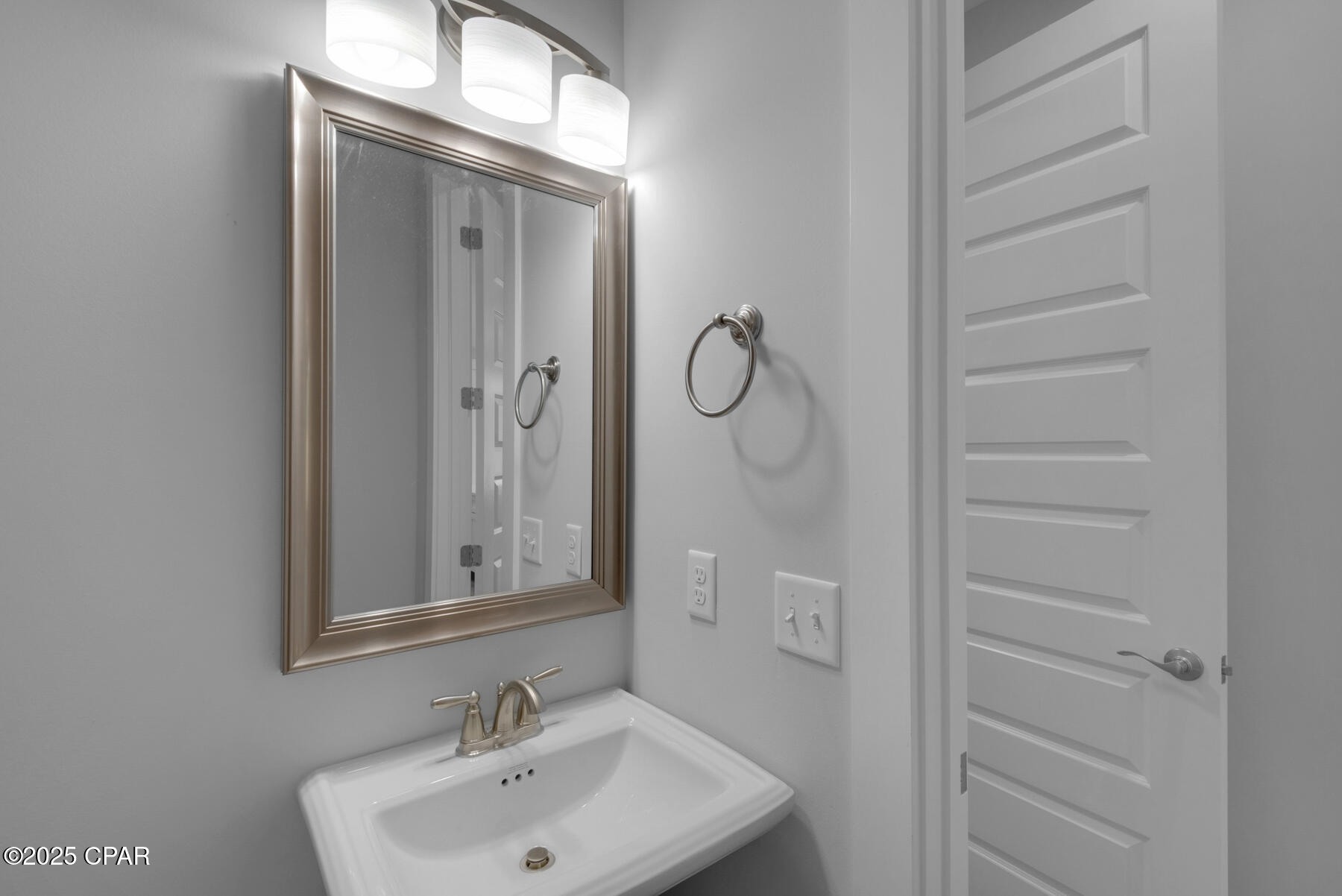 Hidden Cove - Residential Lease