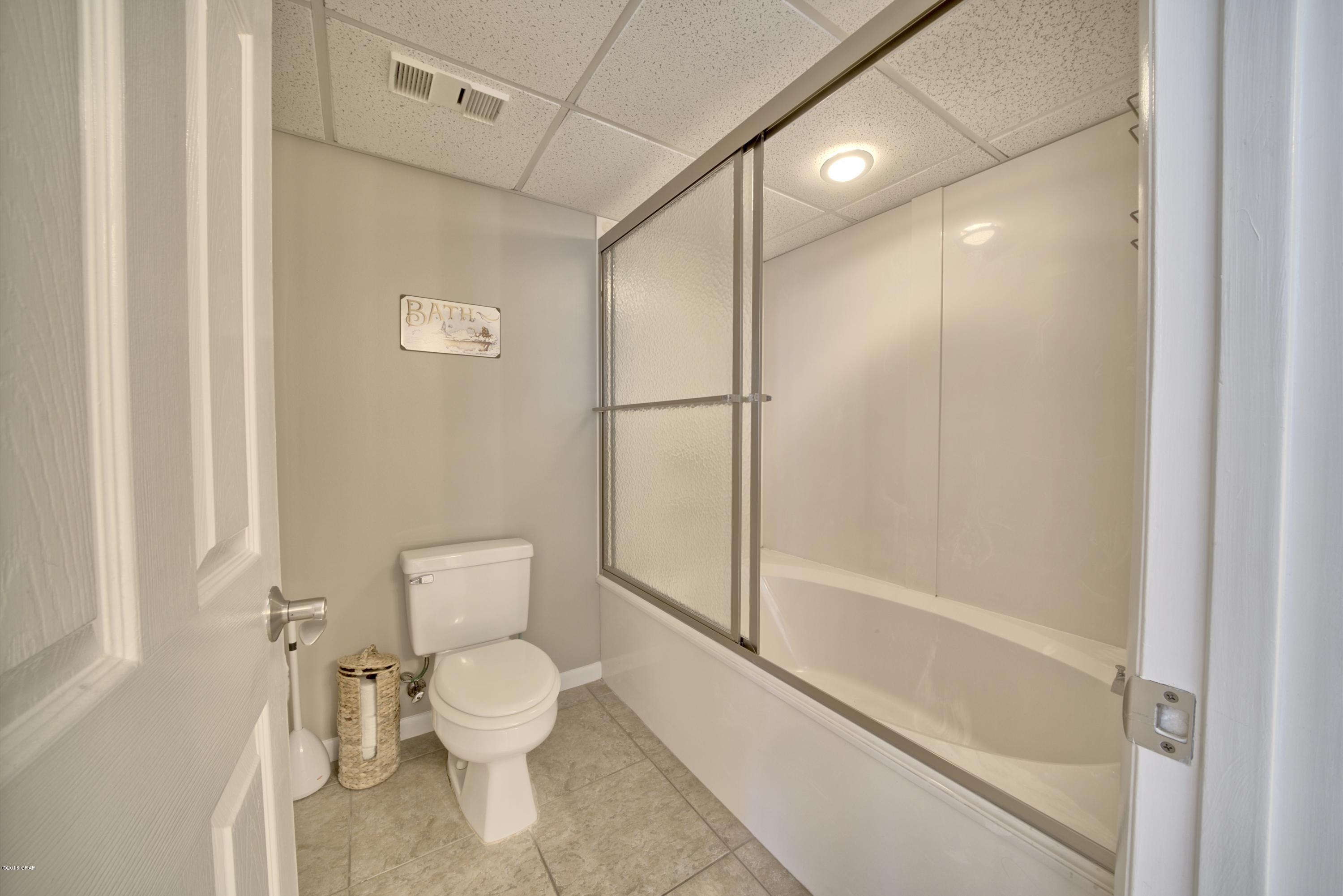 Long Beach Towers I - Residential