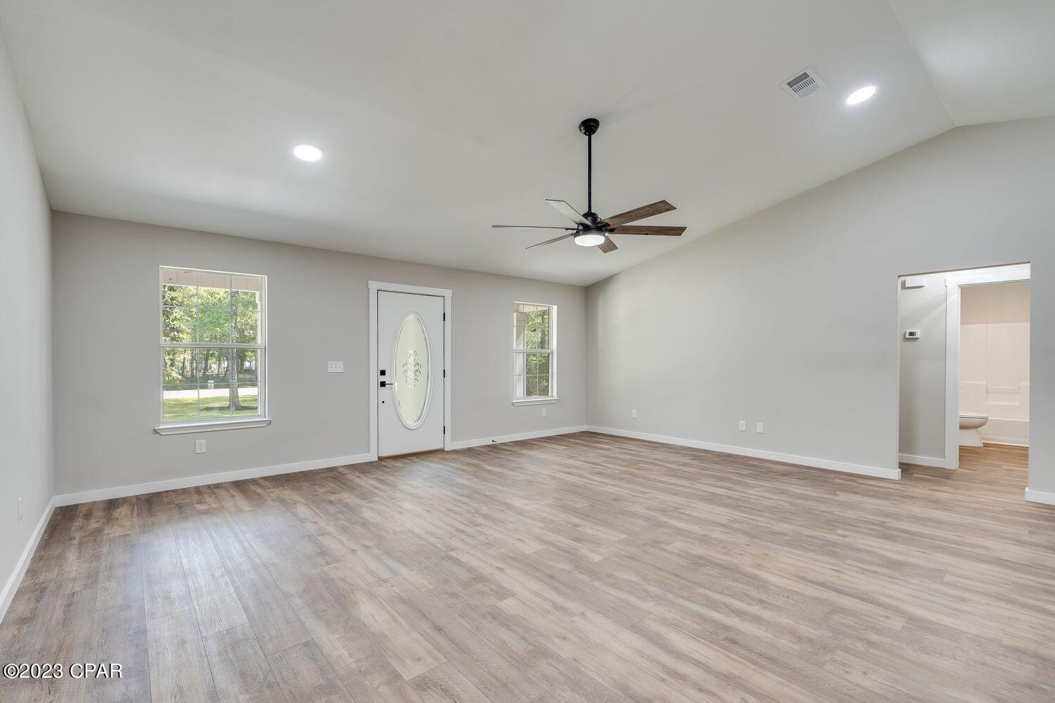 Lagrange Shores - Residential