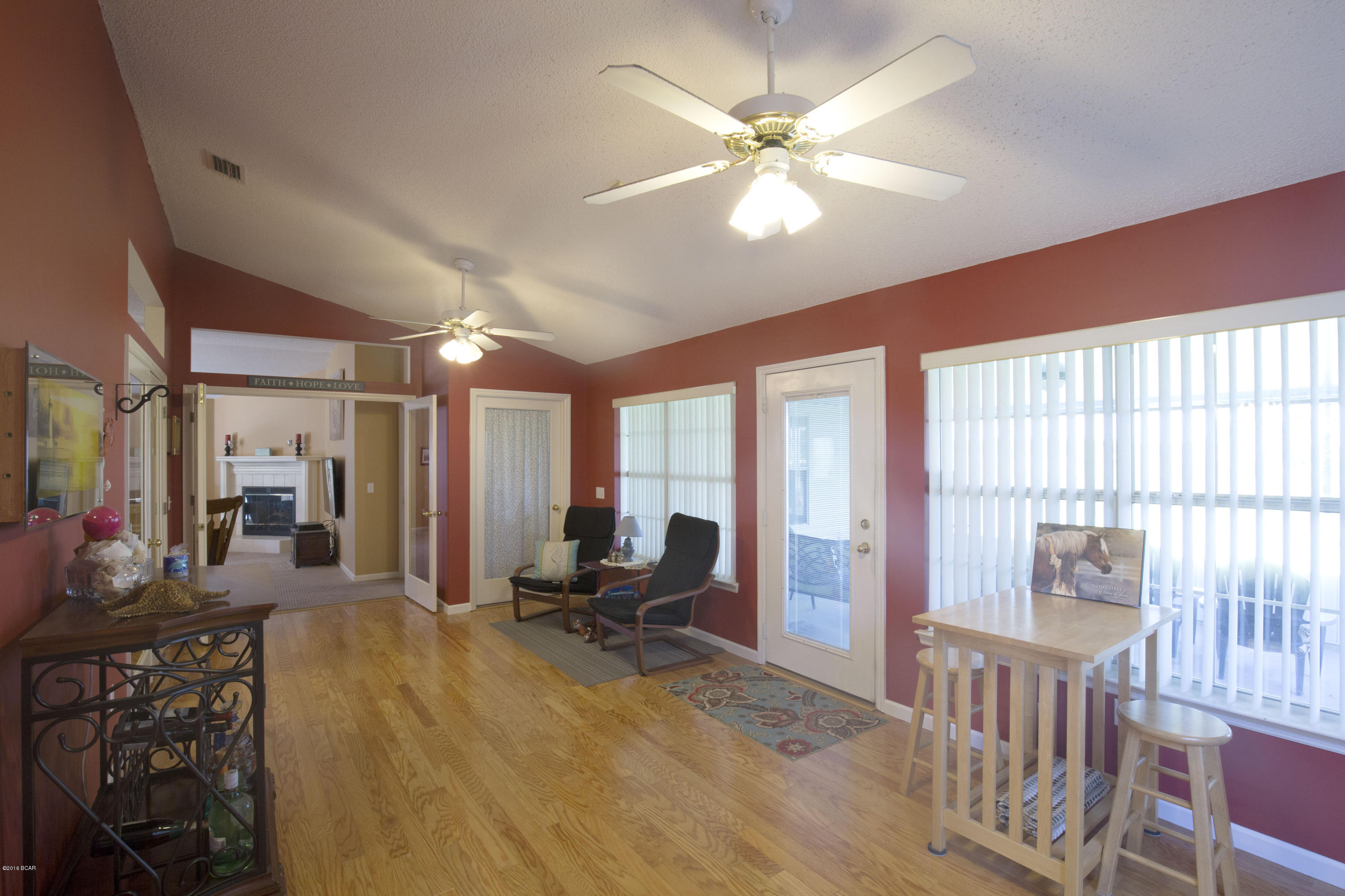 Plantation Pnt 1st Add - Residential