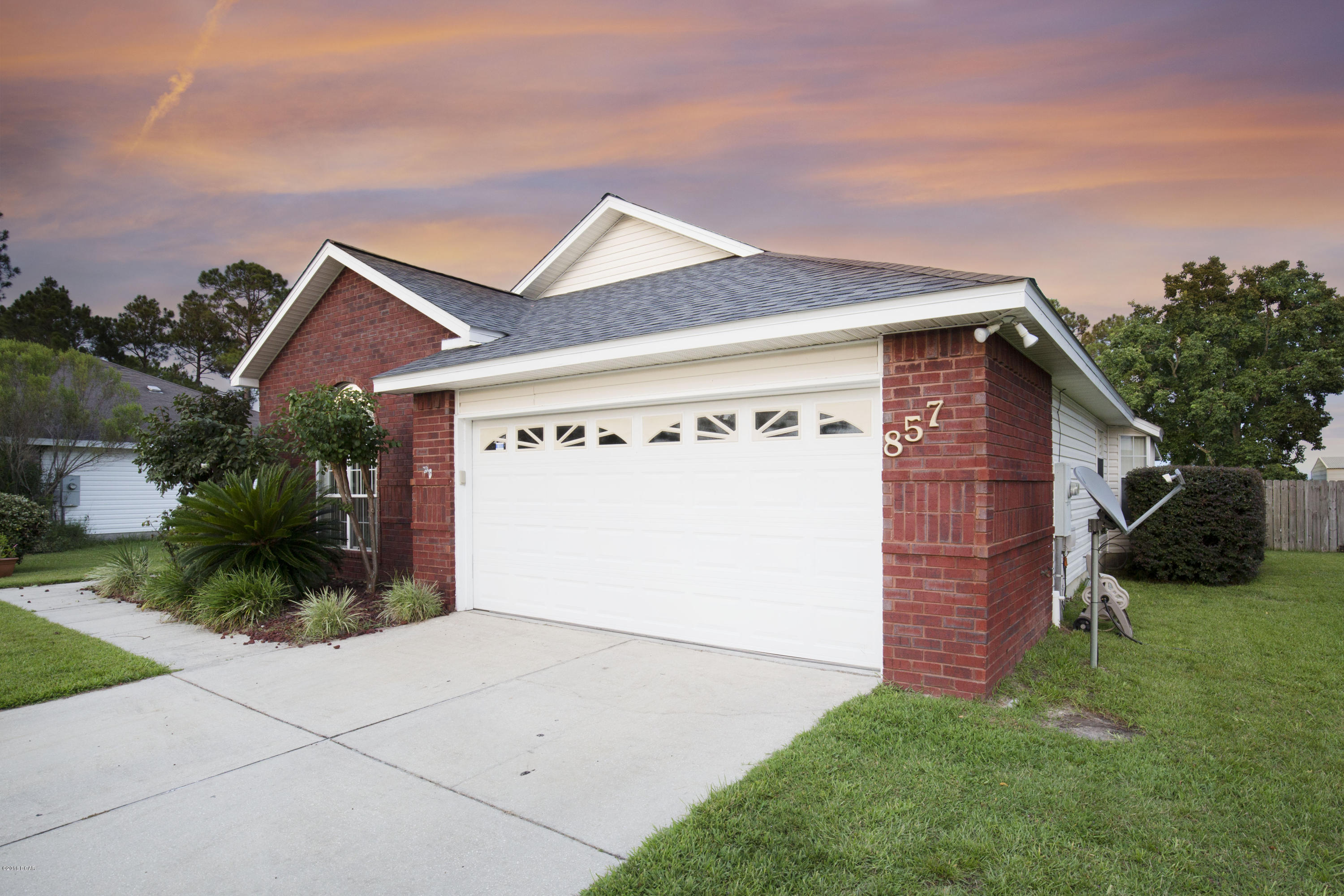 Plantation Pnt 1st Add - Residential