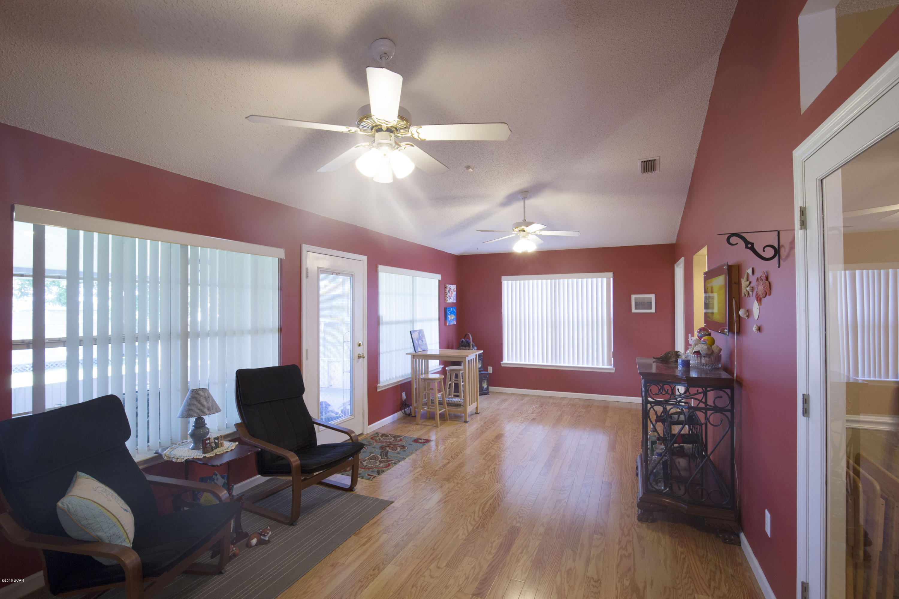 Plantation Pnt 1st Add - Residential