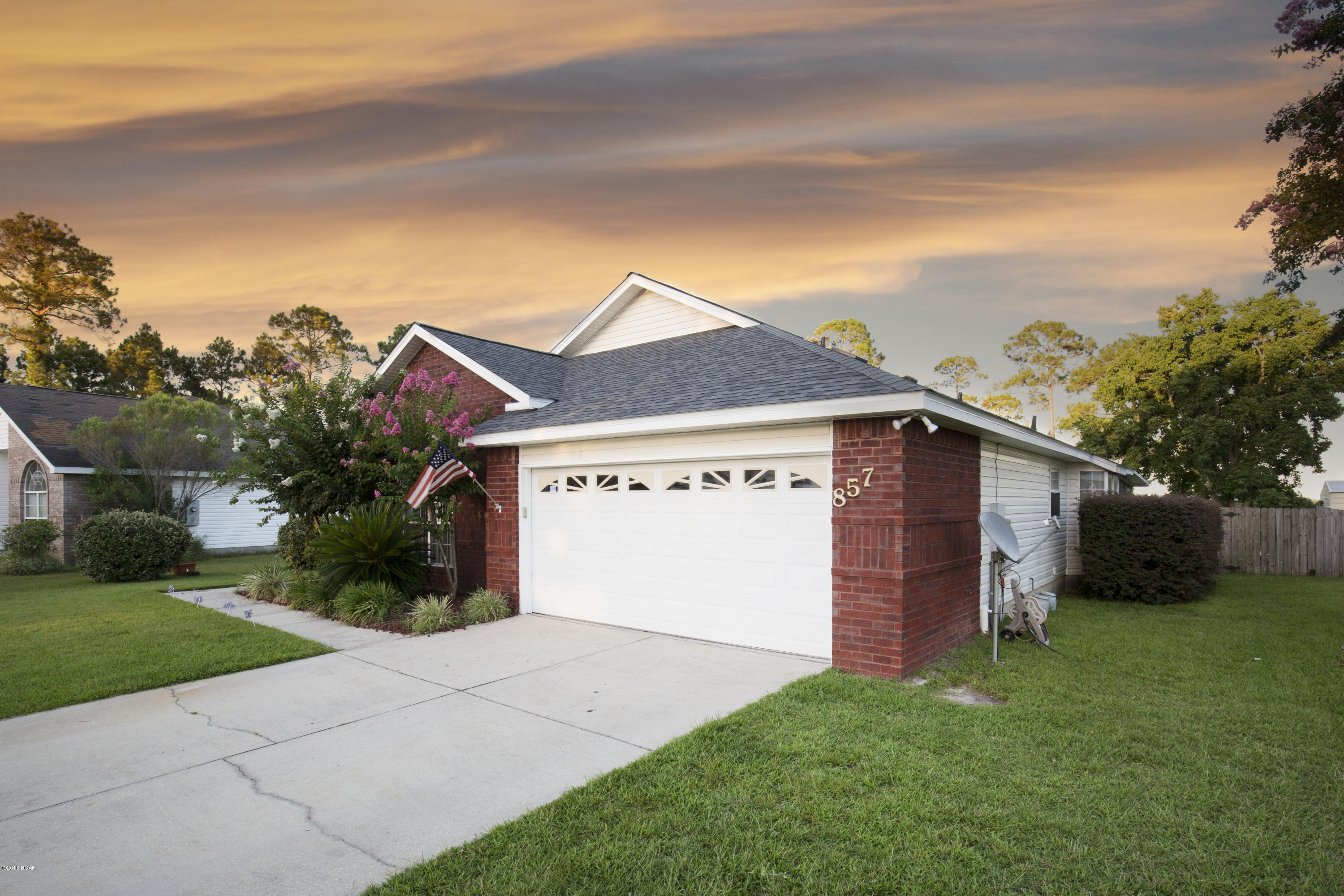 Plantation Pnt 1st Add - Residential