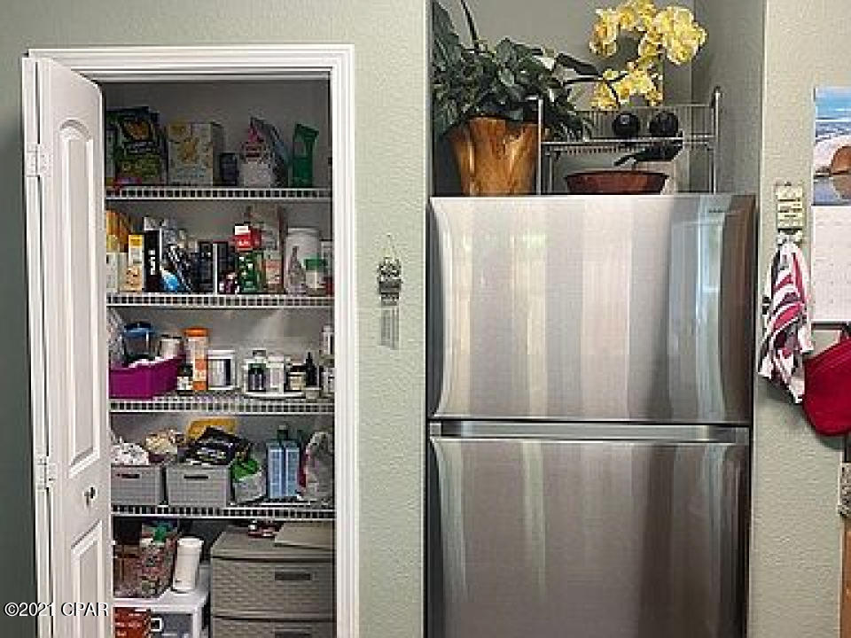 Villas At Suncrest - Residential